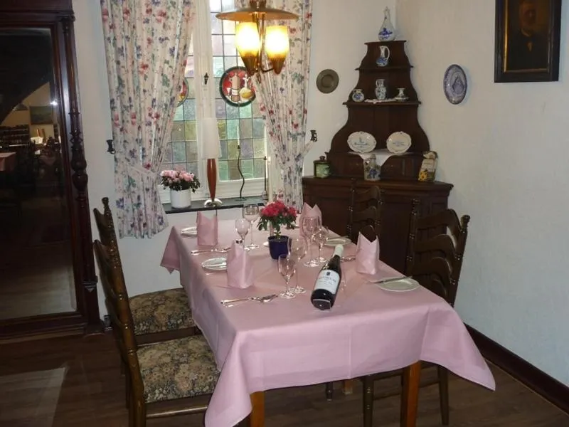 Restaurant/places to eat in Hotel zur Brücke