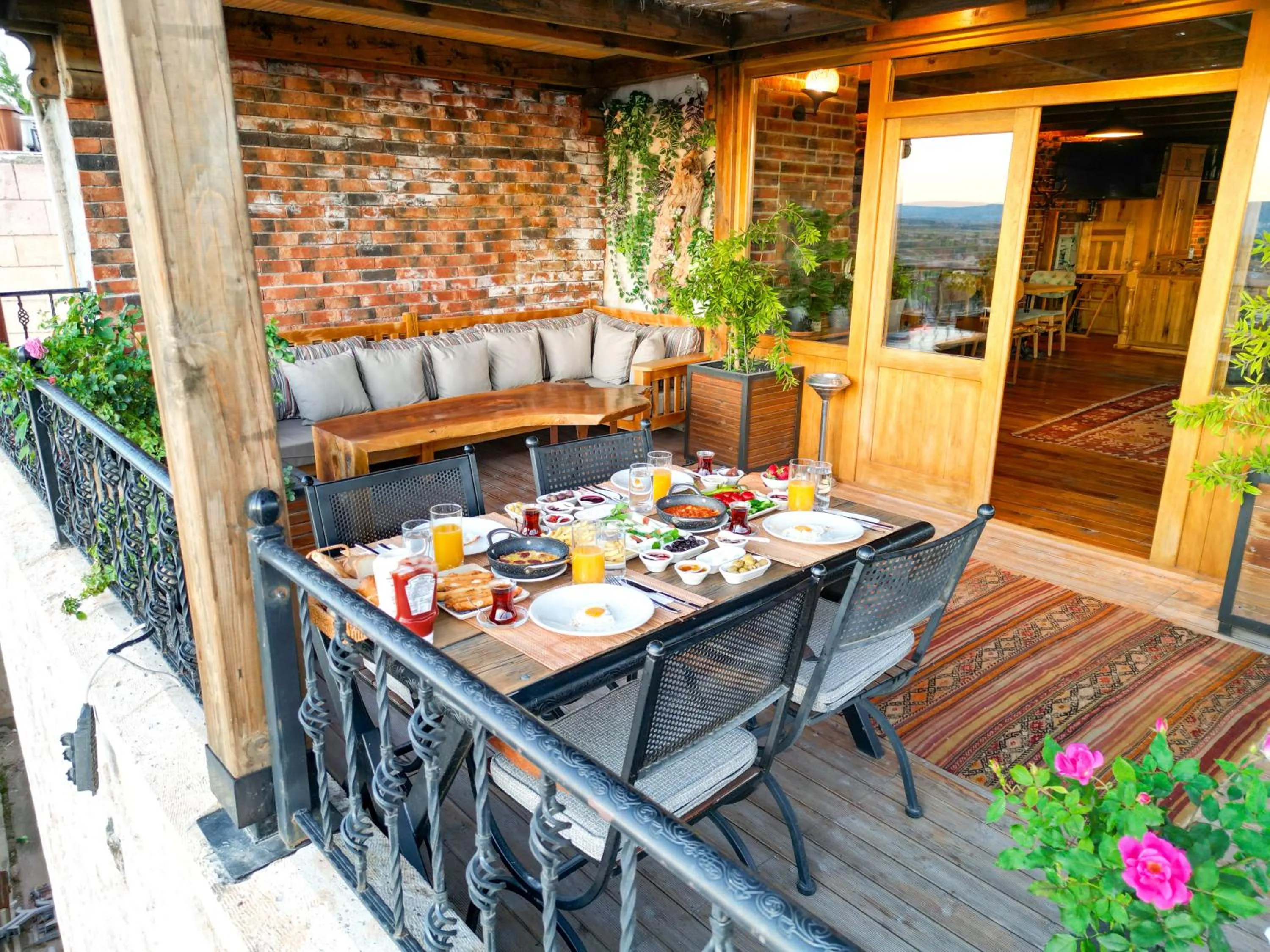 Patio in Vasıl Cave Hotel