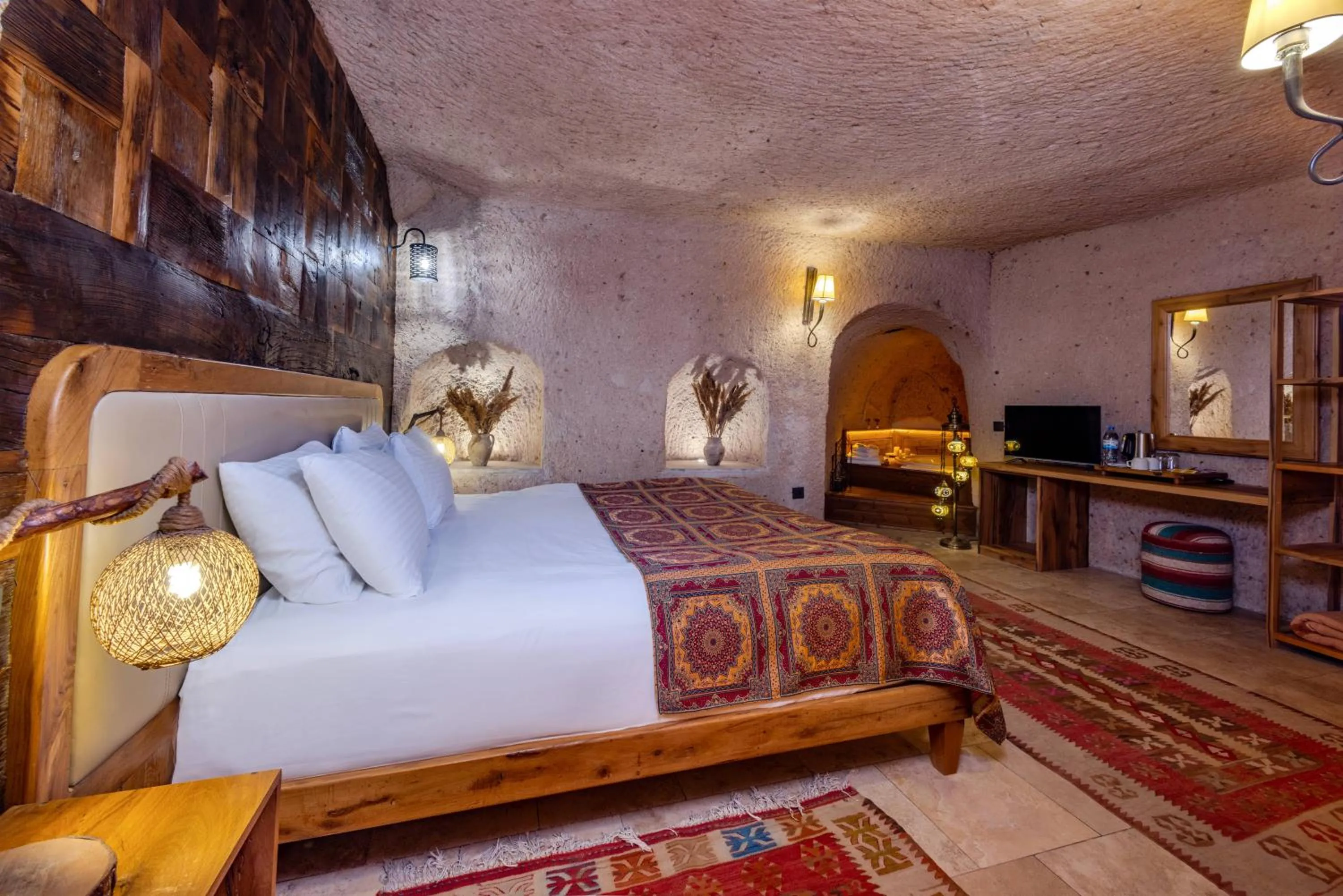 TV and multimedia, Bed in Vasıl Cave Hotel