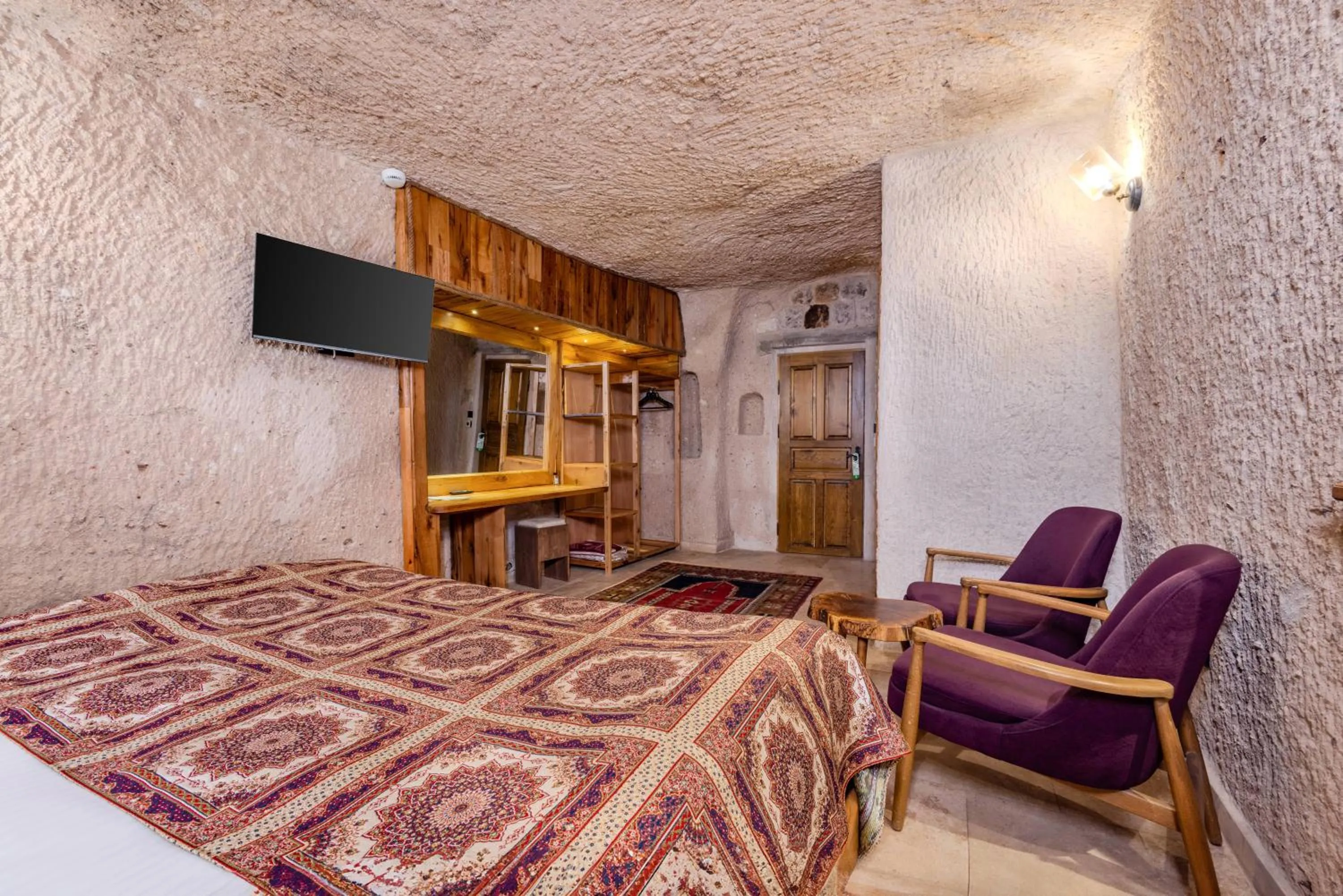 Bed in Vasıl Cave Hotel