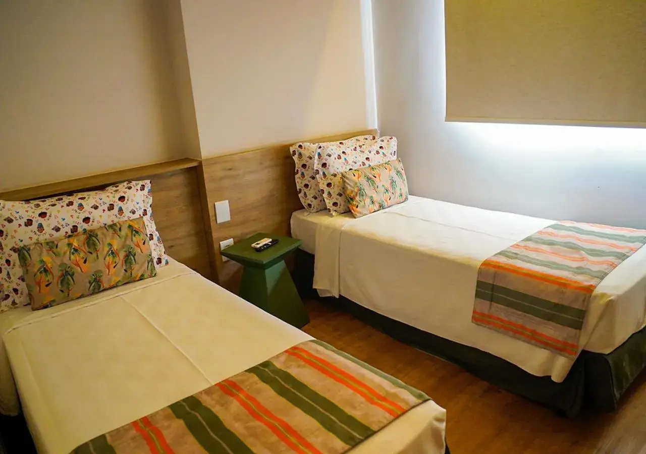 Suite Premier - single occupancy - includes Hot Beach Water Park tickets in Hot Beach Suites Suite Premier - single occupancy - includes Hot Beach Water Park tickets in Hot Beach Suites