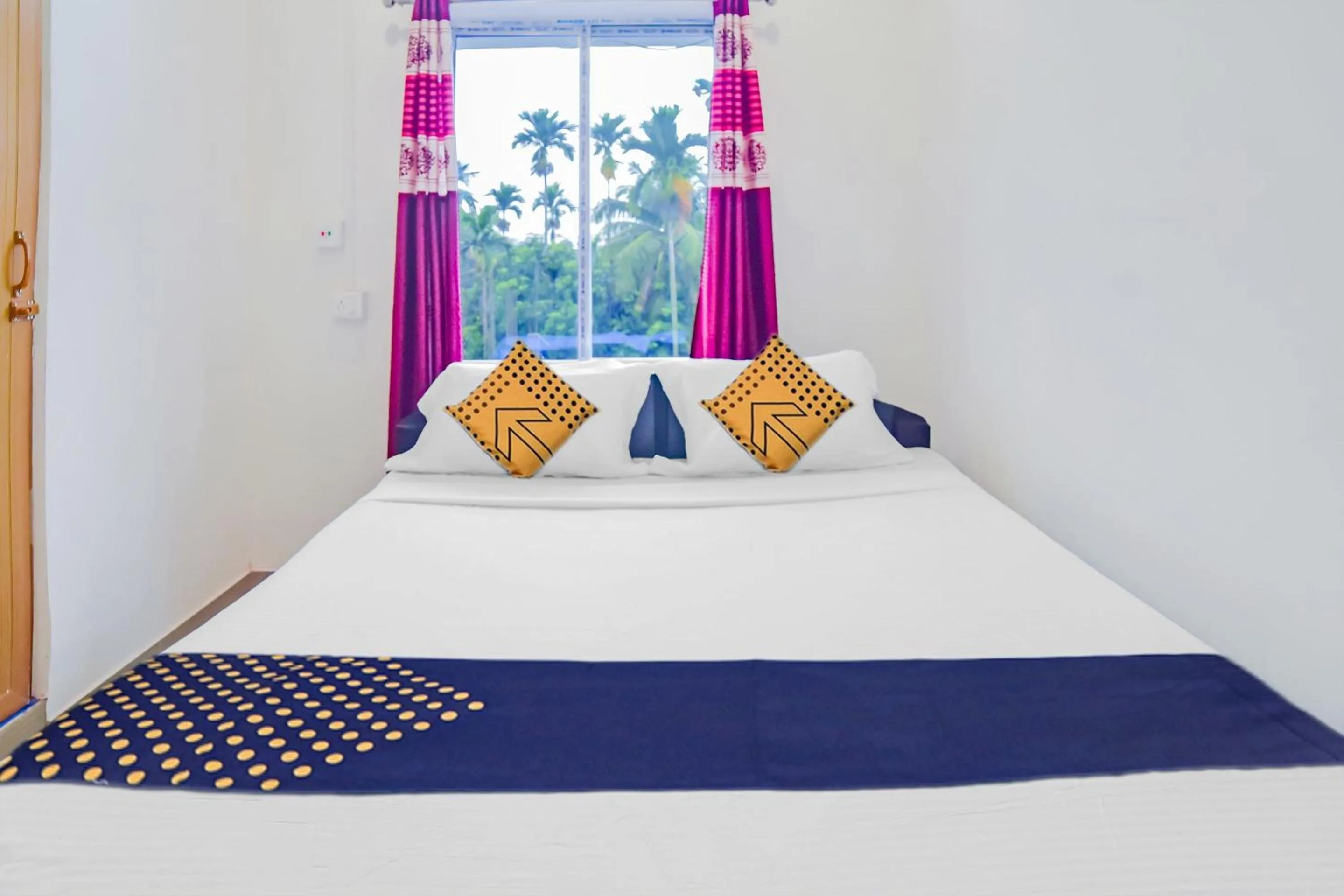 Bedroom, Bed in SPOT ON Nirvaan Guest House