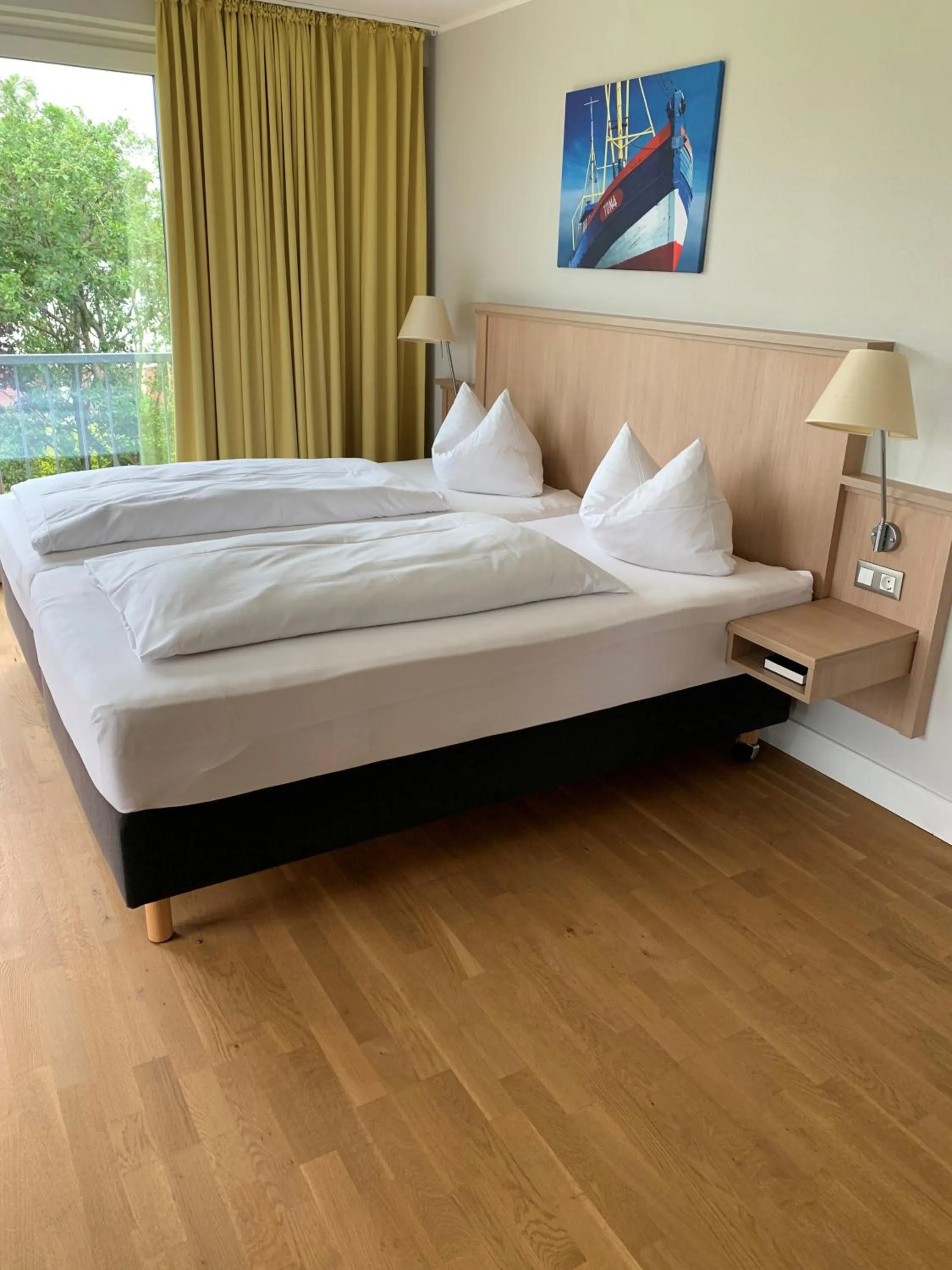 Photo of the whole room, Bed in BE BIO Hotel be natural - direkt am Wasser