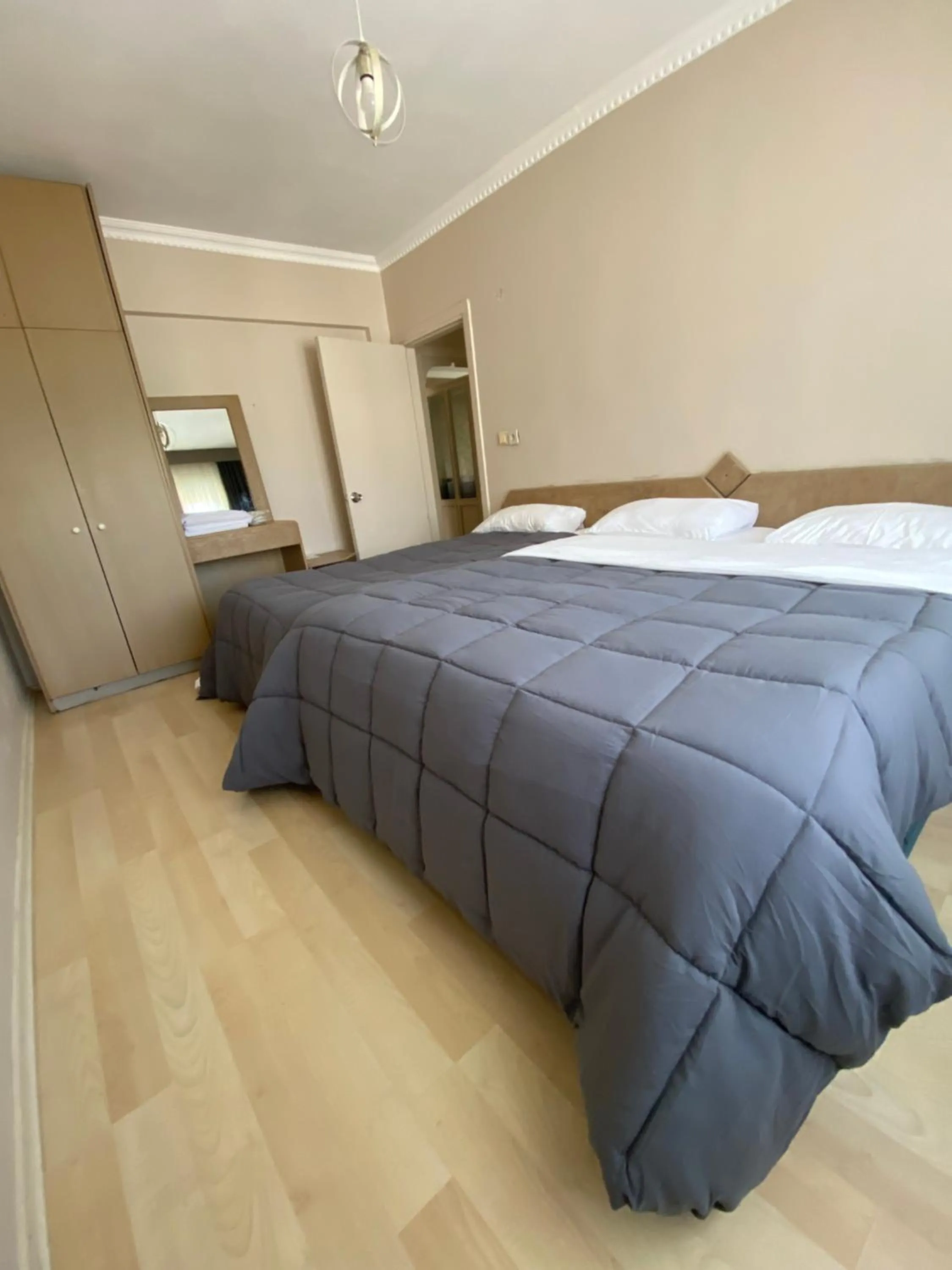 Bedroom, Bed in EVİM APART HOTEL