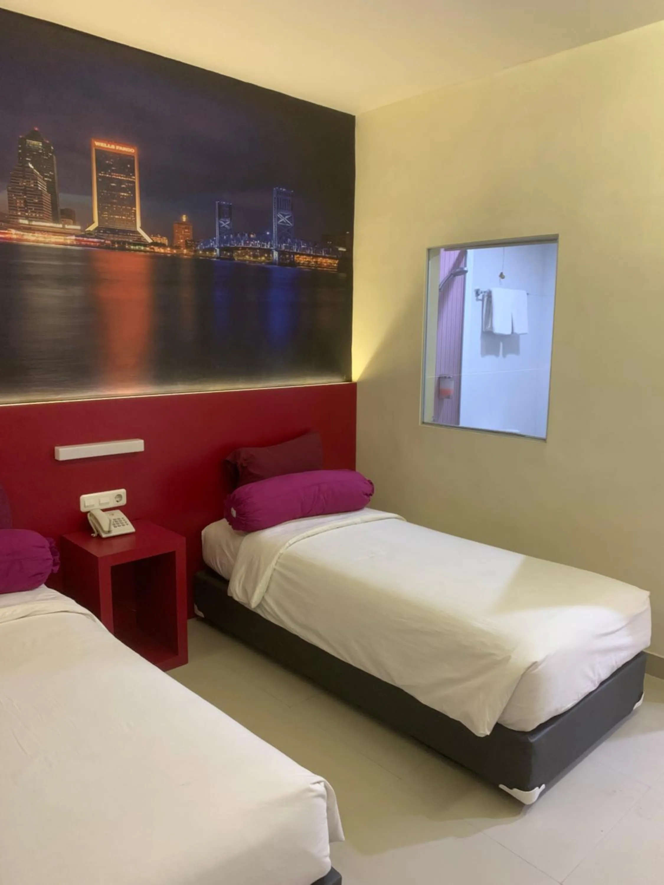 Standard Twin Room in Liberta Hub Singosari Malang