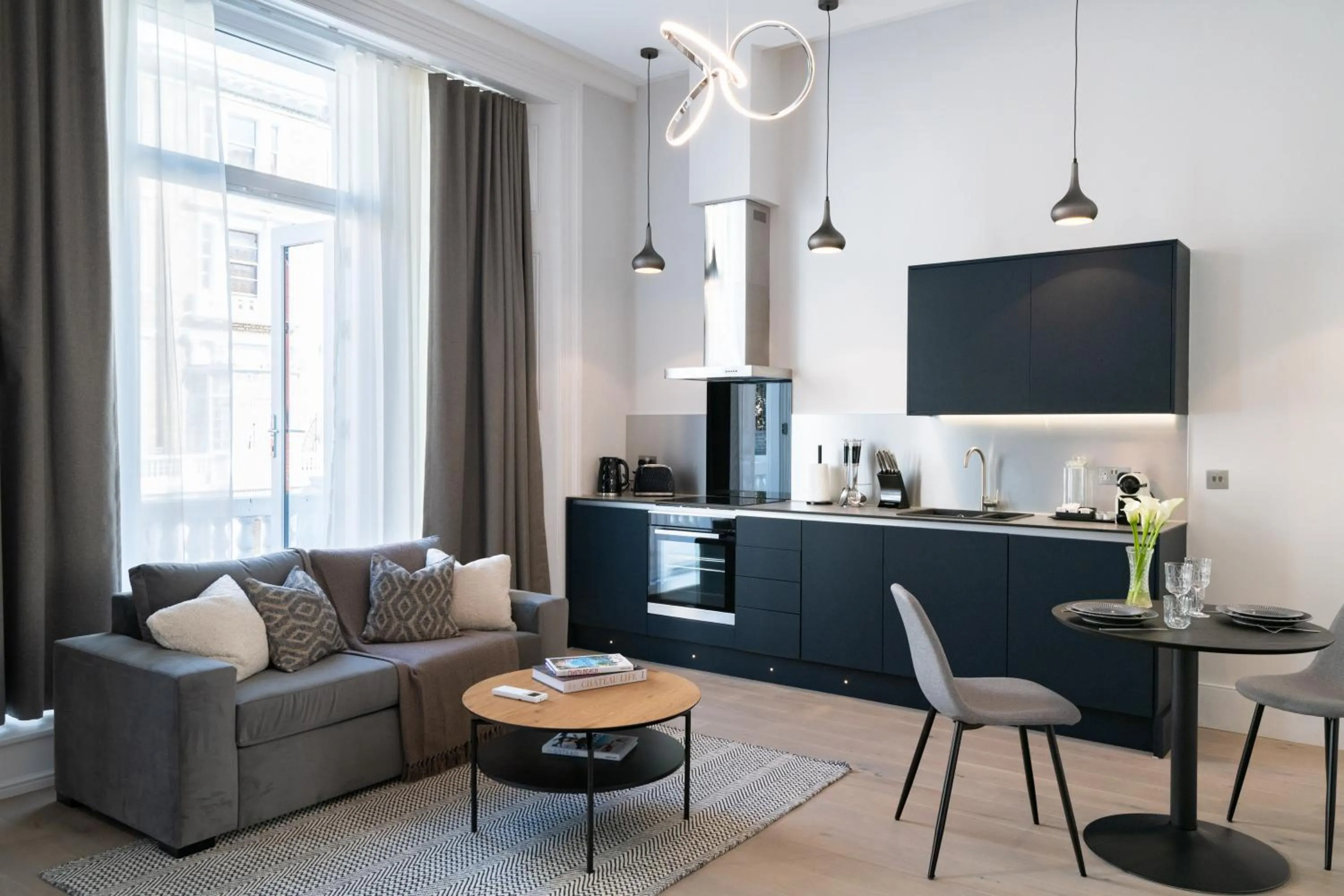 Living room in No. 2 Queensberry Place by Stayo