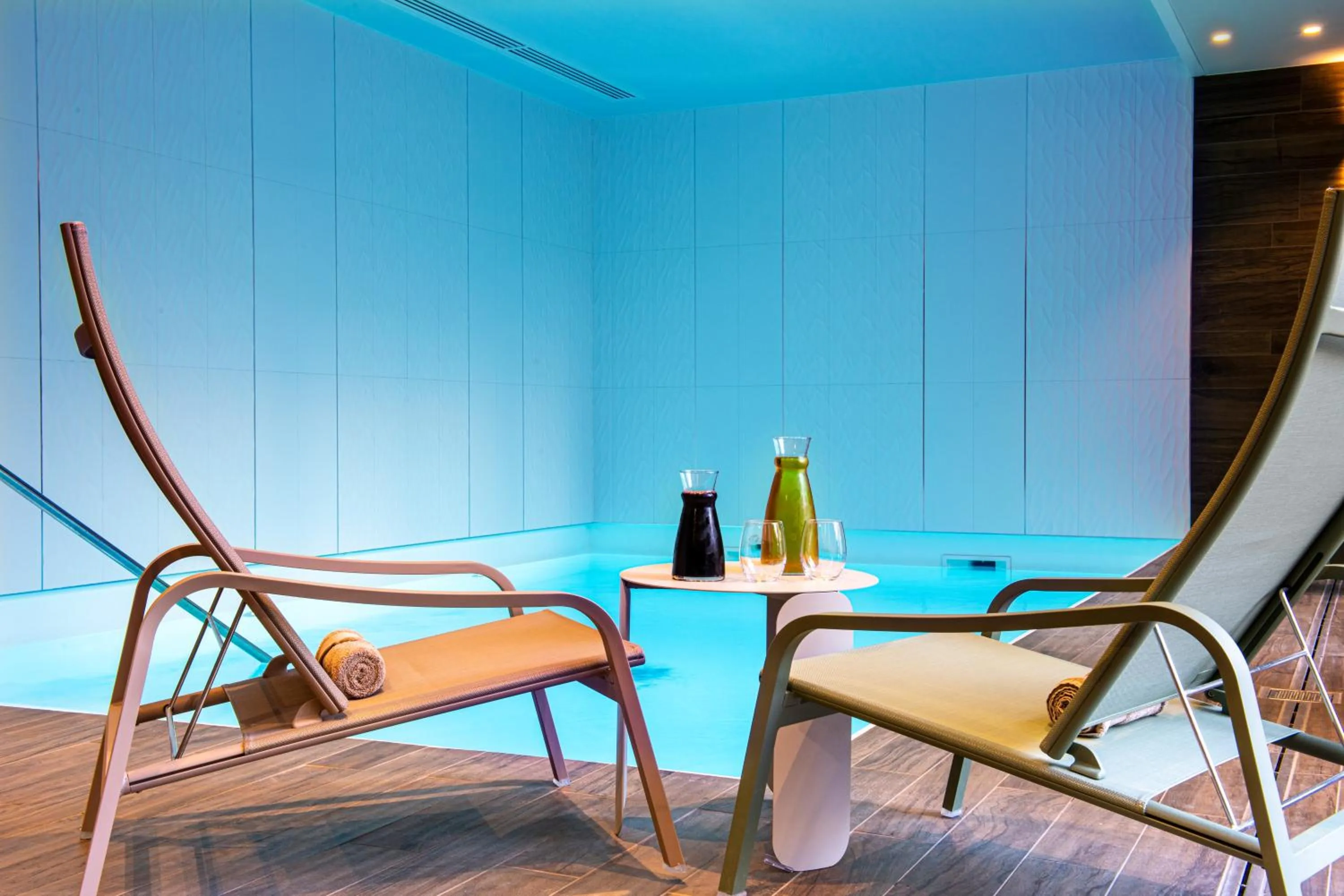 Swimming pool in Les Boréales - Appart'hotel & Restaurant