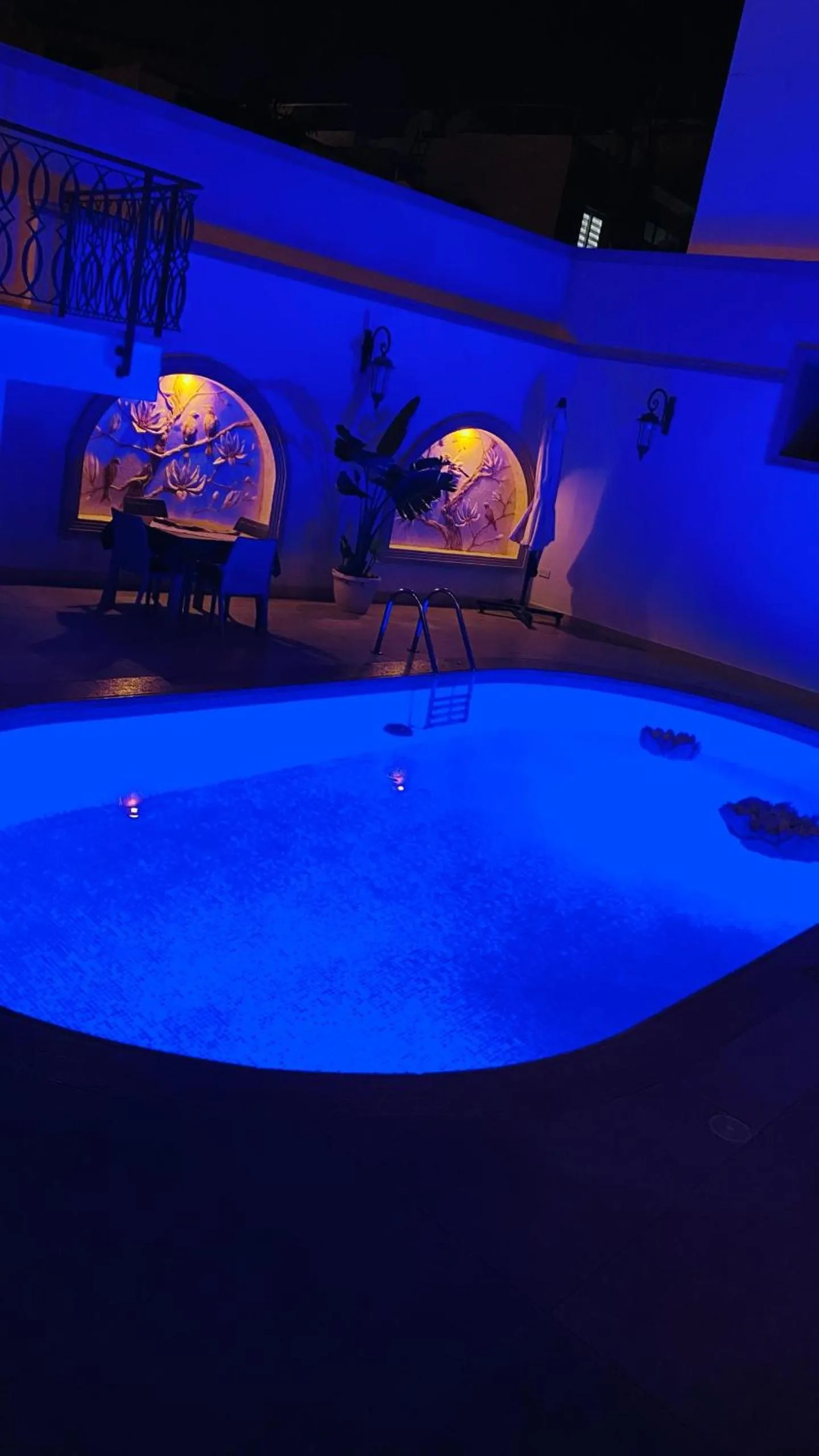 Swimming pool in SOFIA BOUTIQUE HOTEL