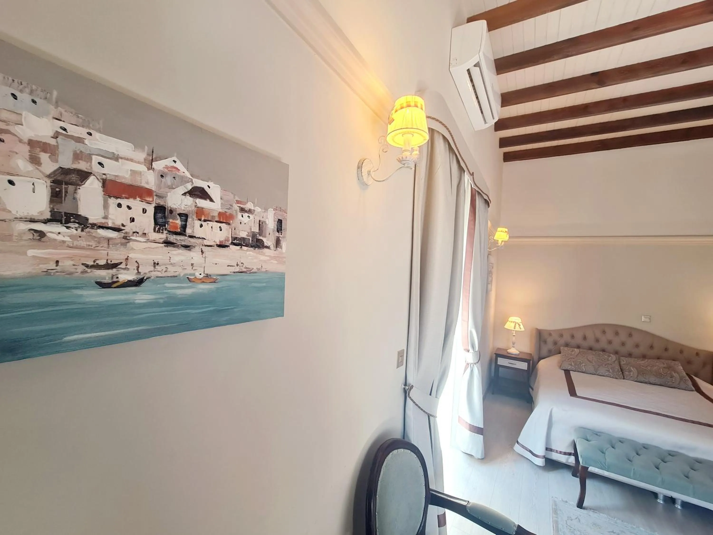 Bed in SOFIA BOUTIQUE HOTEL