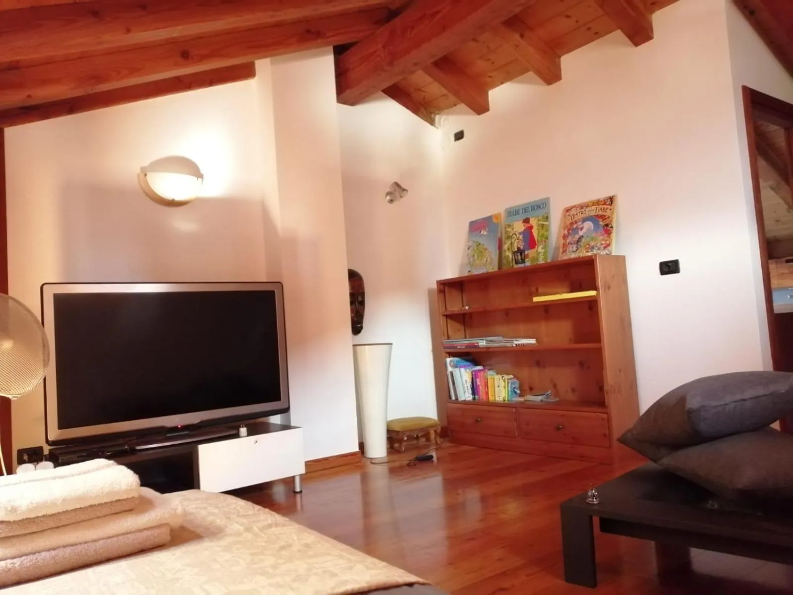 TV and multimedia in Mansarda Chanoux CIR n 0027