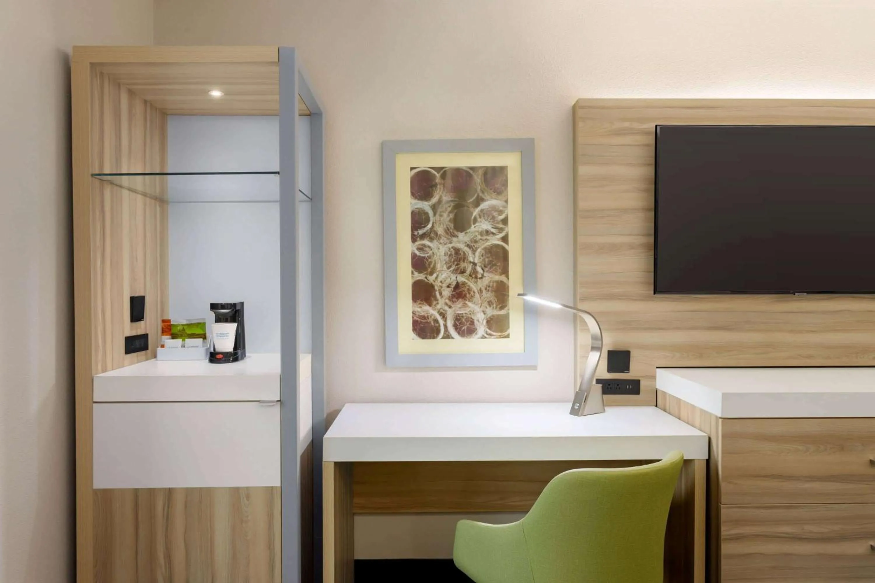 Photo of the whole room in Wingate by Wyndham Murfreesboro-NEAR MTSU