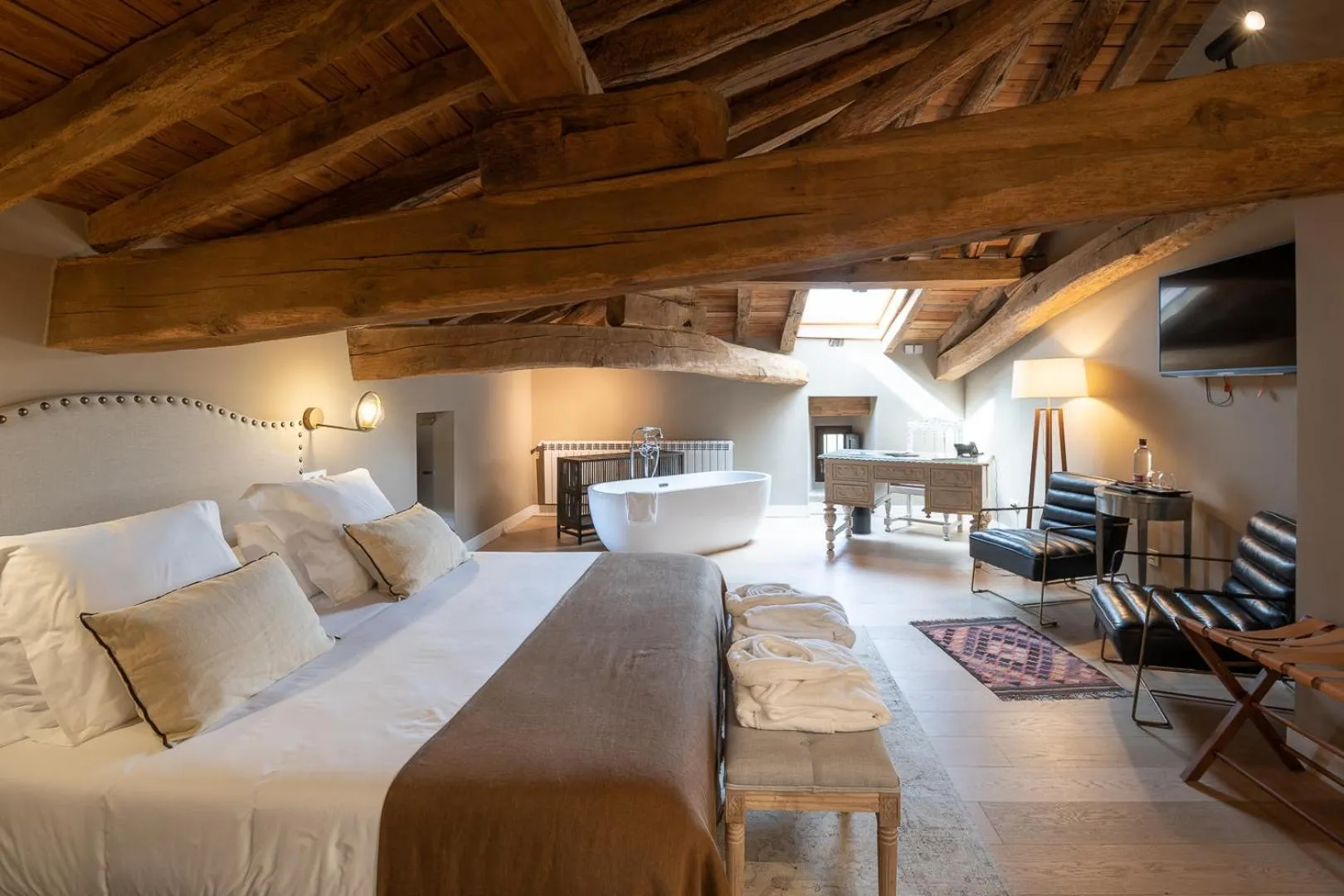 Bed in Hotel Palacio De Luko