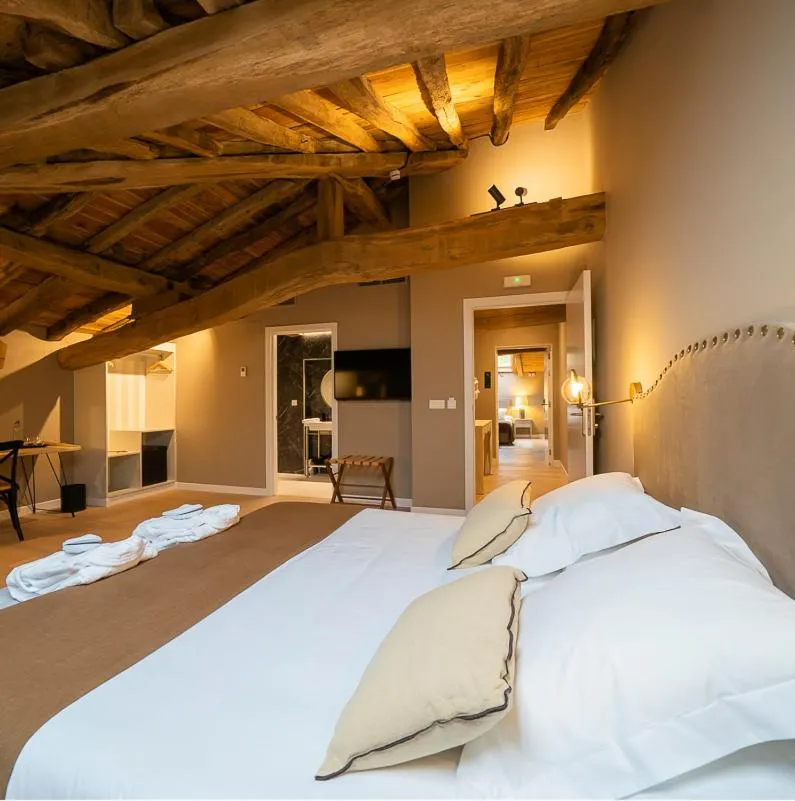 Bed in Hotel Palacio De Luko