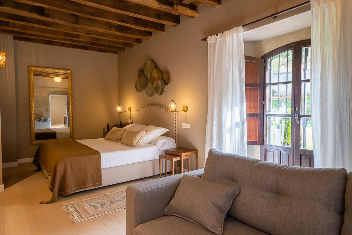 Bed in Hotel Palacio De Luko