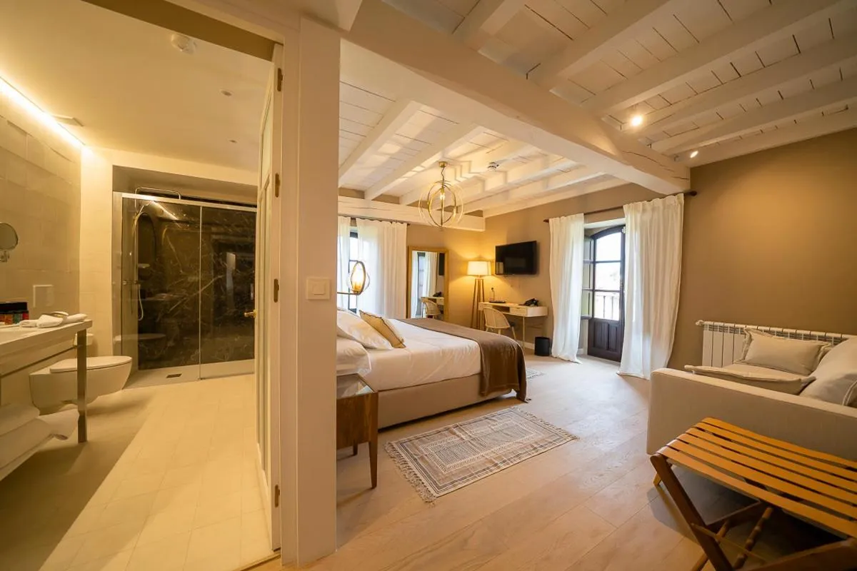 Bed in Hotel Palacio De Luko