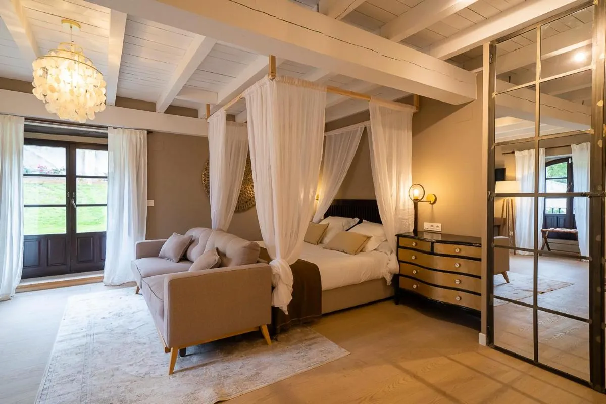 Bed in Hotel Palacio De Luko