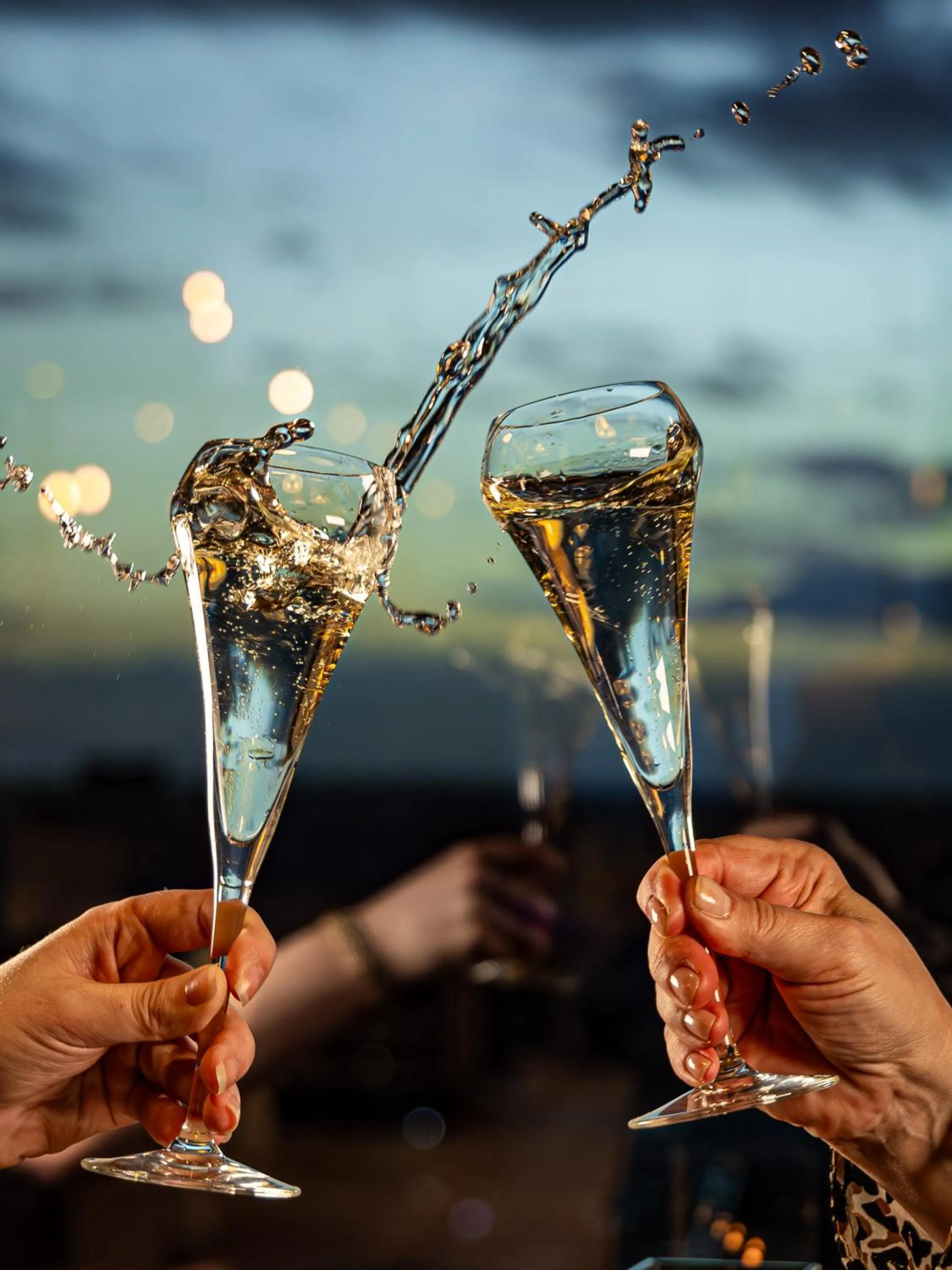 Restaurant/places to eat in Hotel La Tour