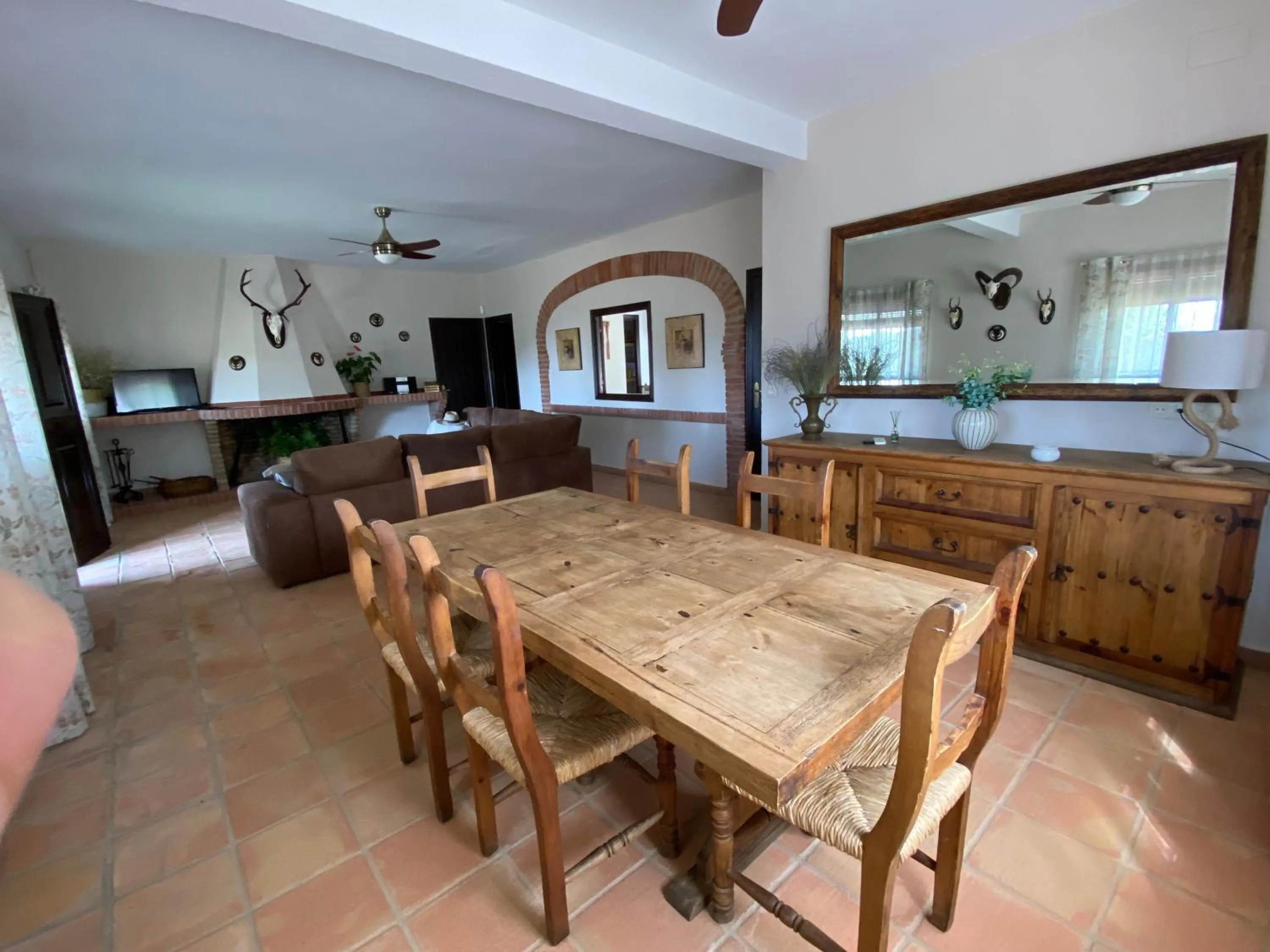 Dining area in Las Chorreras del Orejón 1