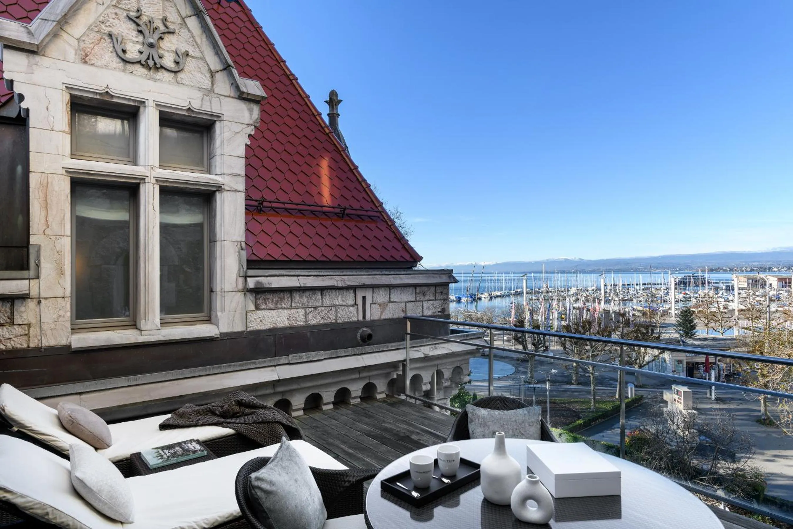 Balcony/Terrace in Château d'Ouchy
