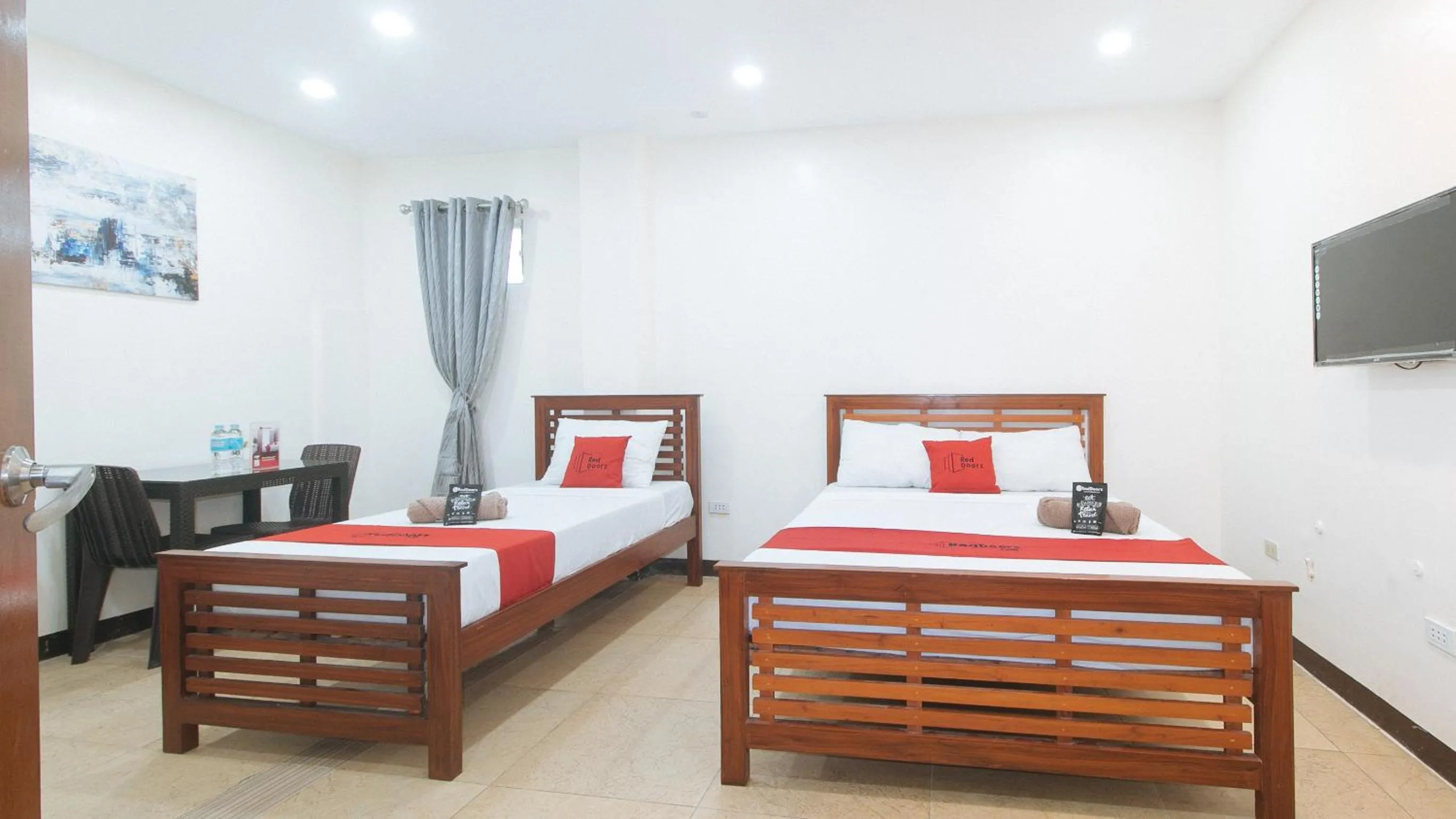 Bedroom, Bed in RedDoorz at RJs Bldg near Lyceum Gen Trias Cavite