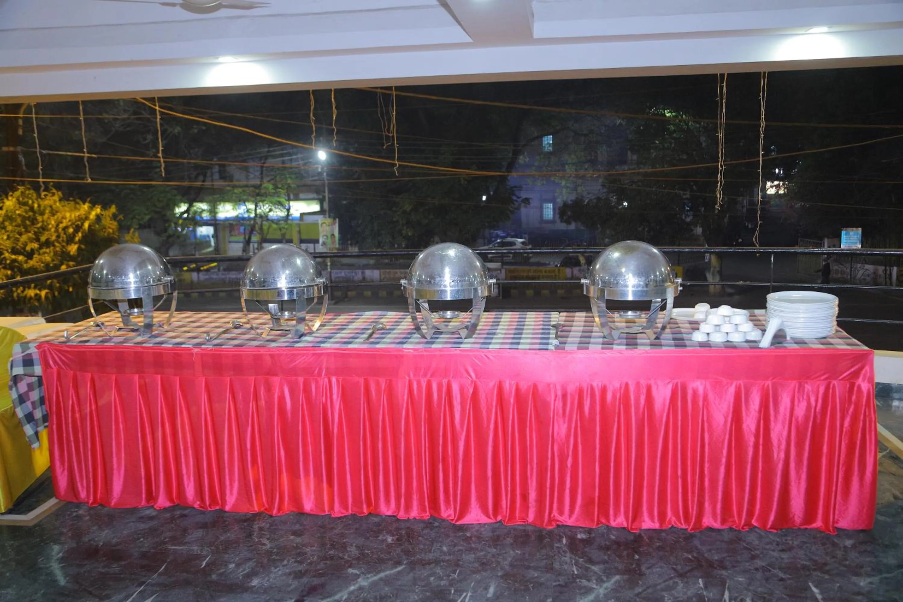 Breakfast in Hotel Grand Tower