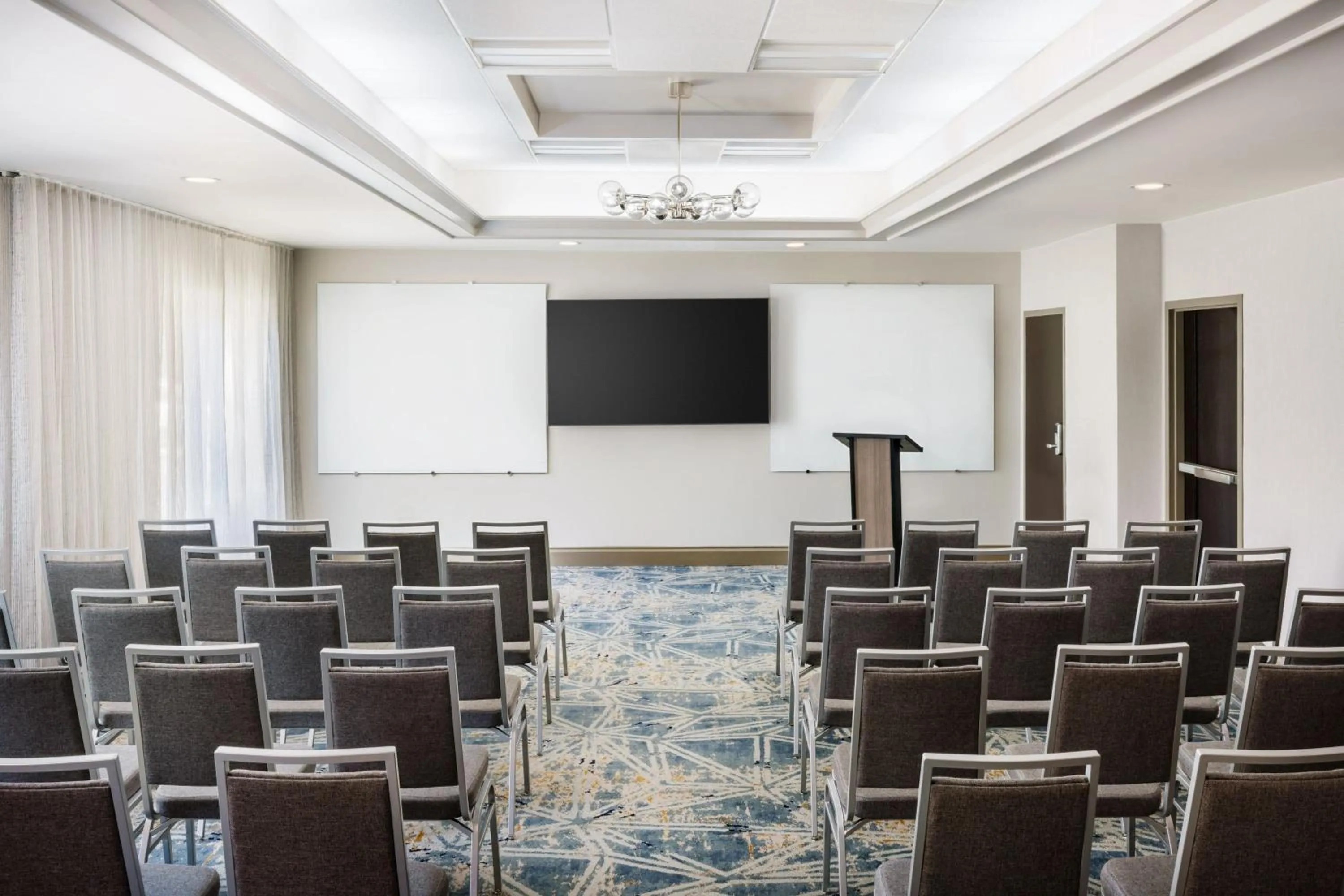 Meeting/conference room in Courtyard by Marriott Orlando Downtown