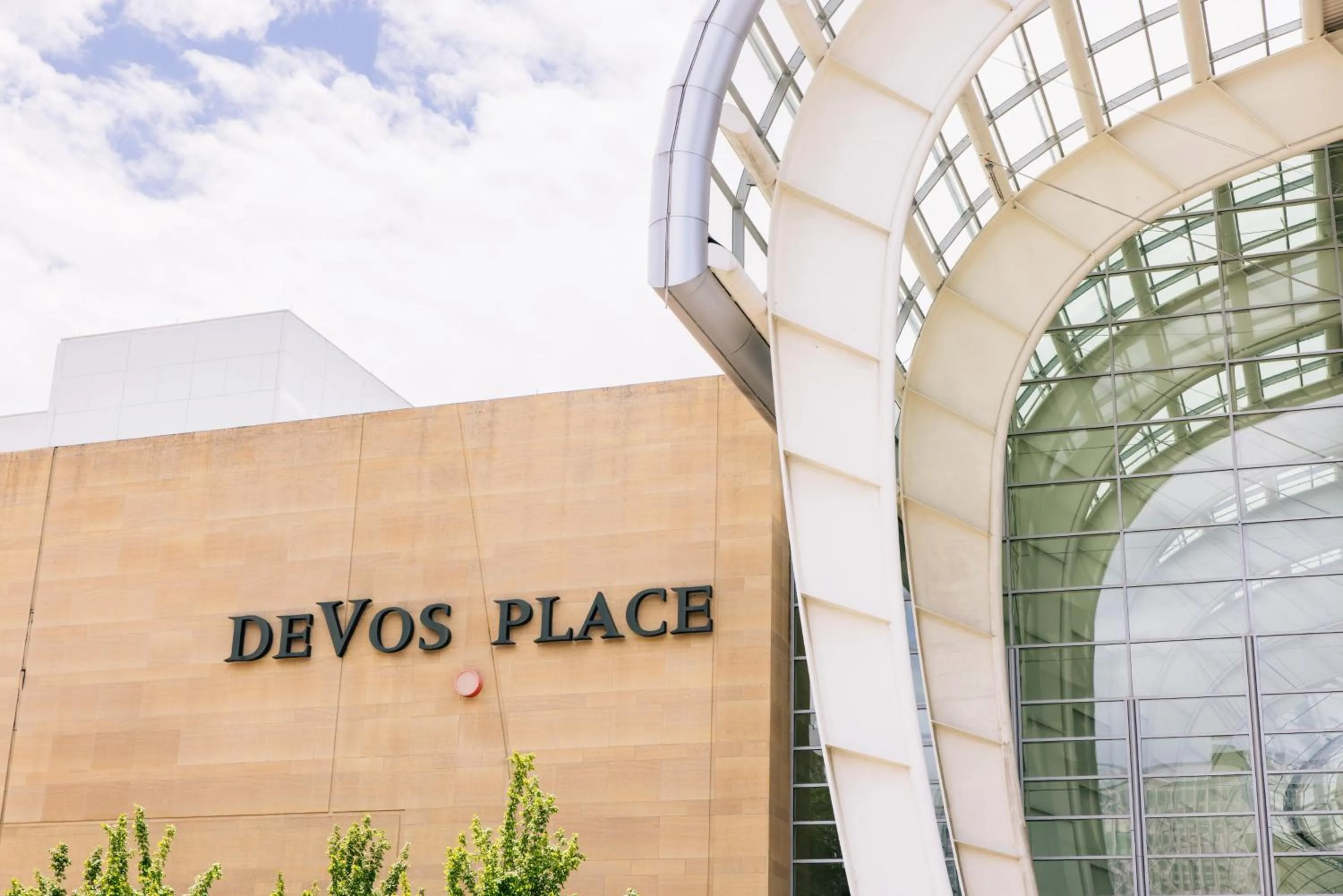 Area and facilities in Holiday Inn Grand Rapids Downtown by IHG