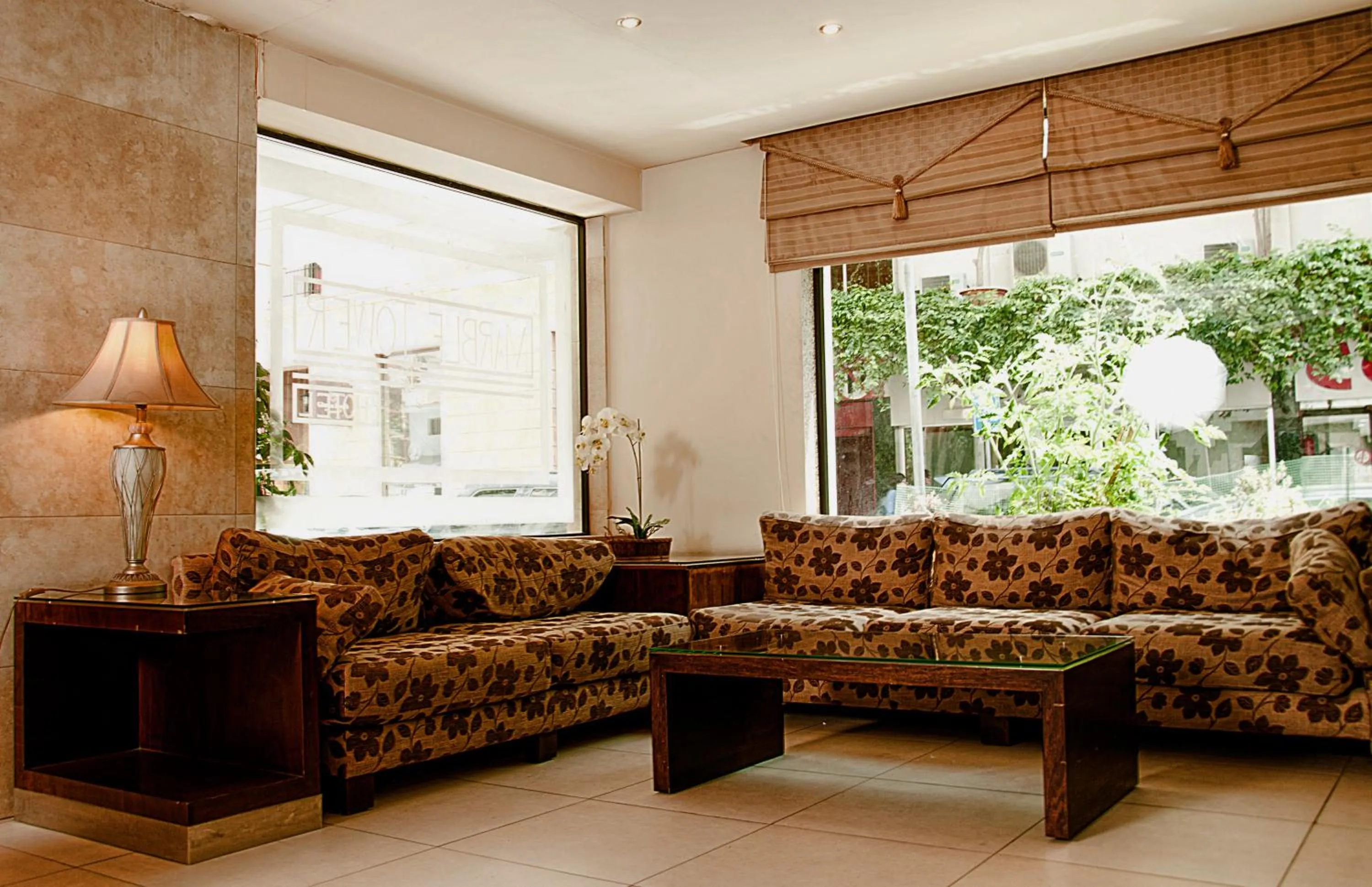 Communal lounge/ TV room in Marble Tower