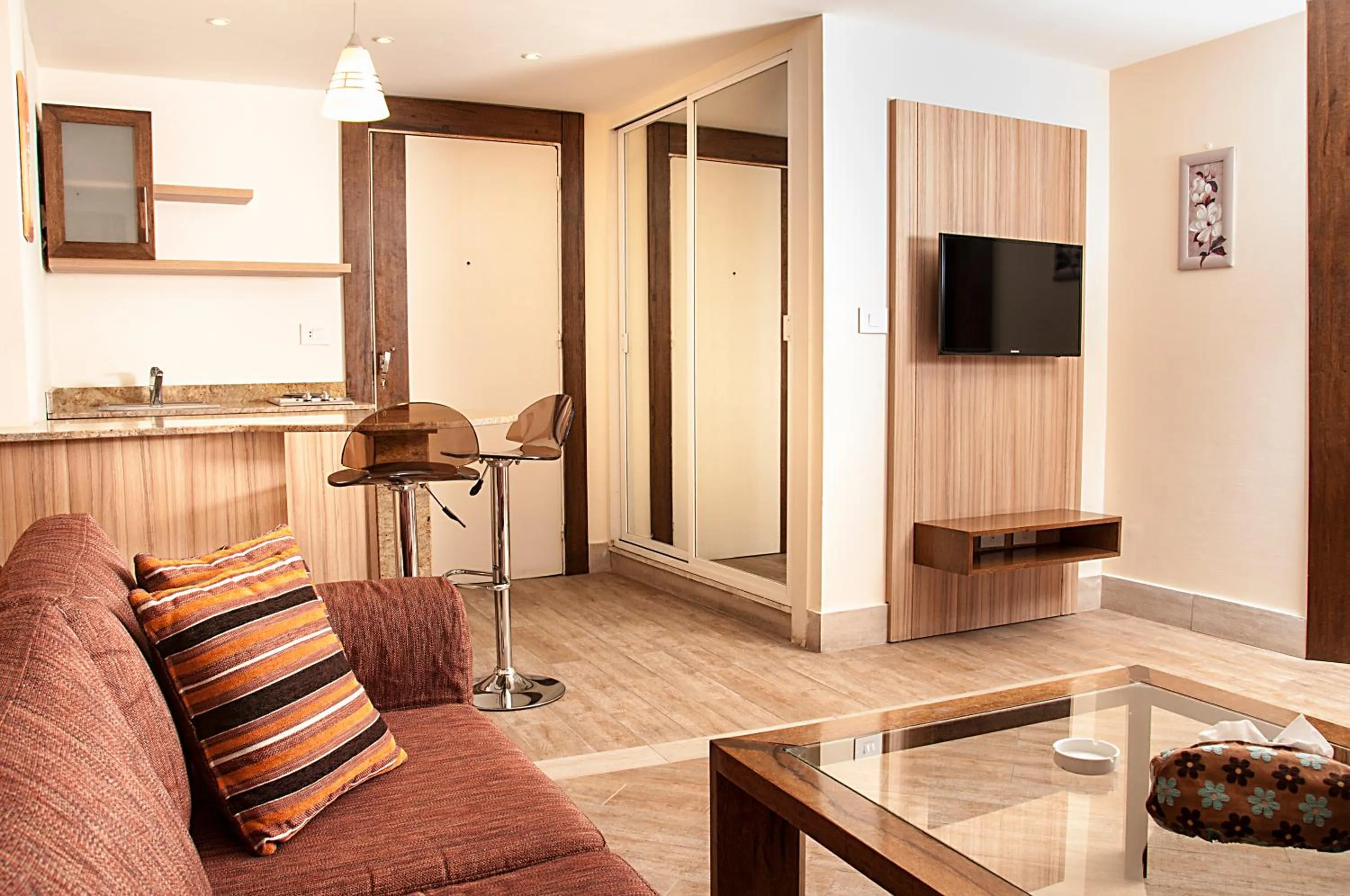 Kitchen or kitchenette in Marble Tower