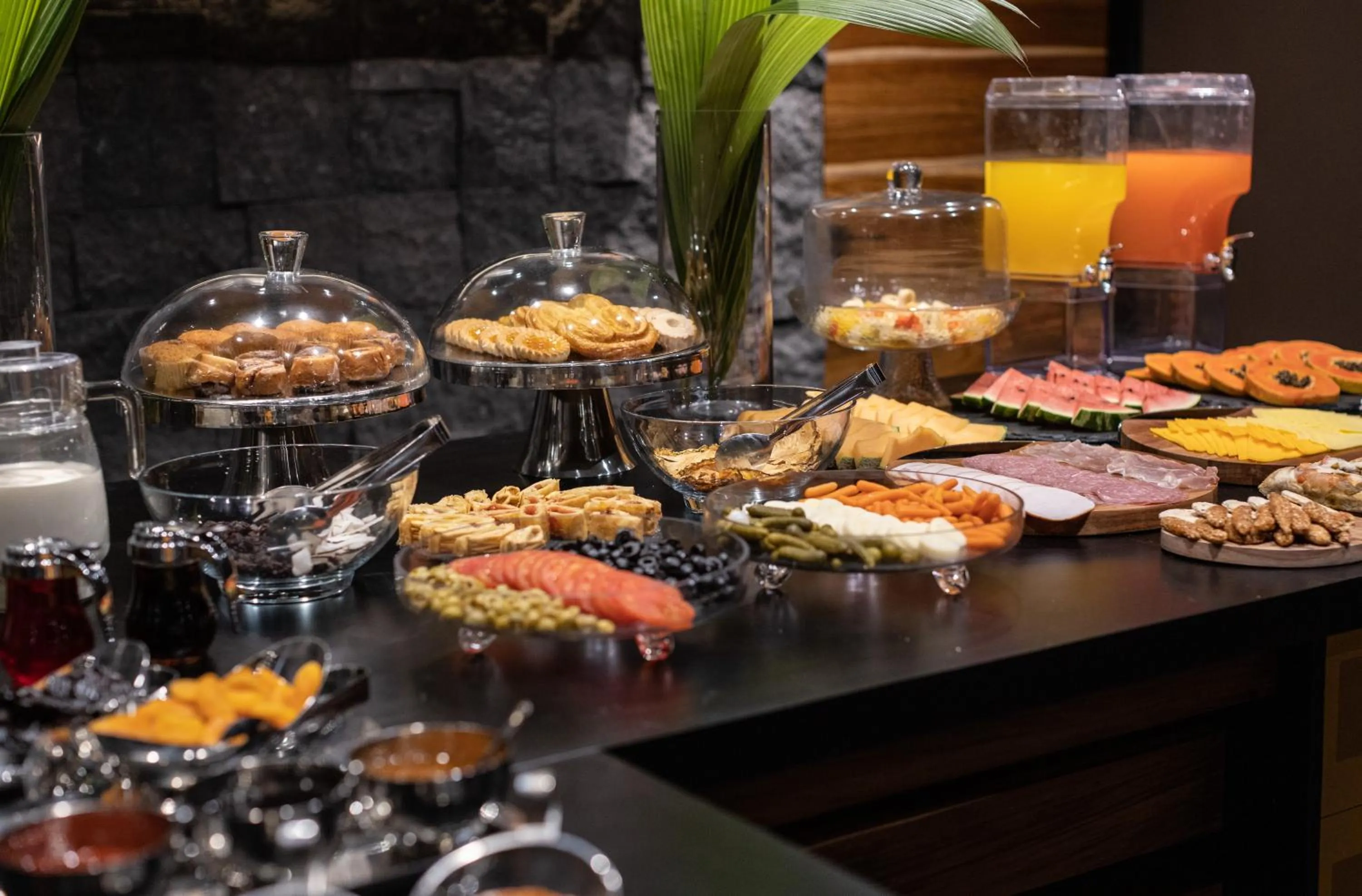 Breakfast in awā Beachfront Hotel