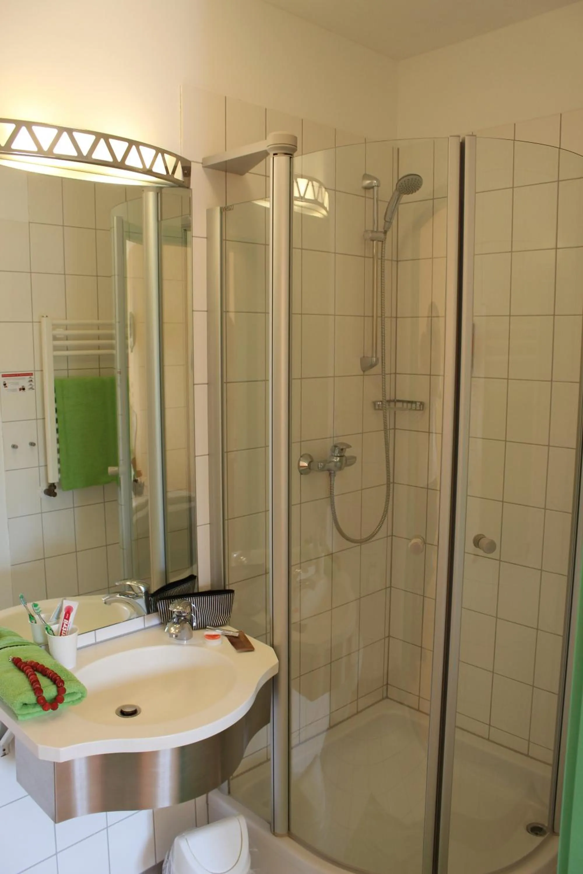 Bathroom in An der Persiluhr Stadt-gut-Hotel