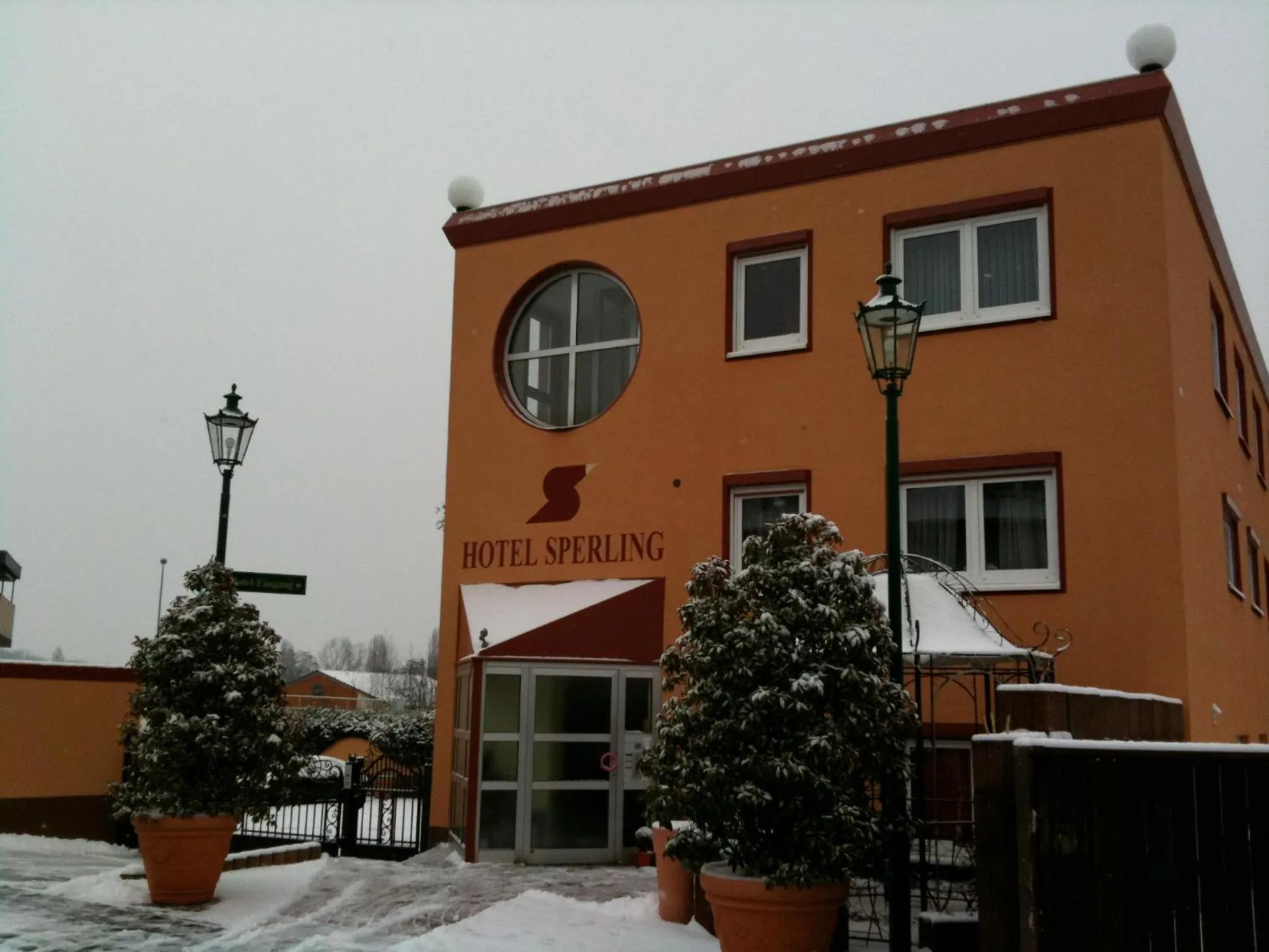 Winter in Hotel Sperling mit E-Ladestation