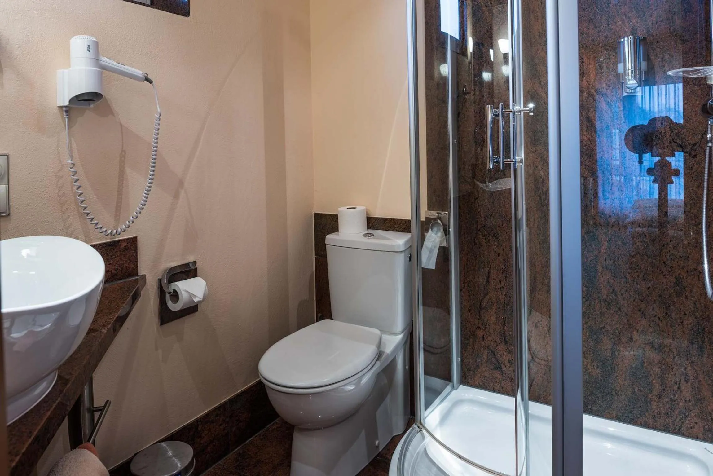 Decorative detail in Hotel Sperling mit E-Ladestation