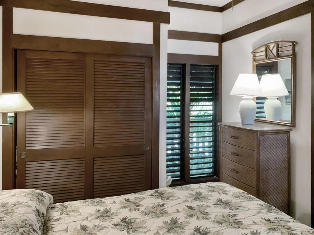 Bedroom, Bed in Kiahuna Plantation 96, Poipu Beach, Club Membership, Part Ocean View, Kids Toys