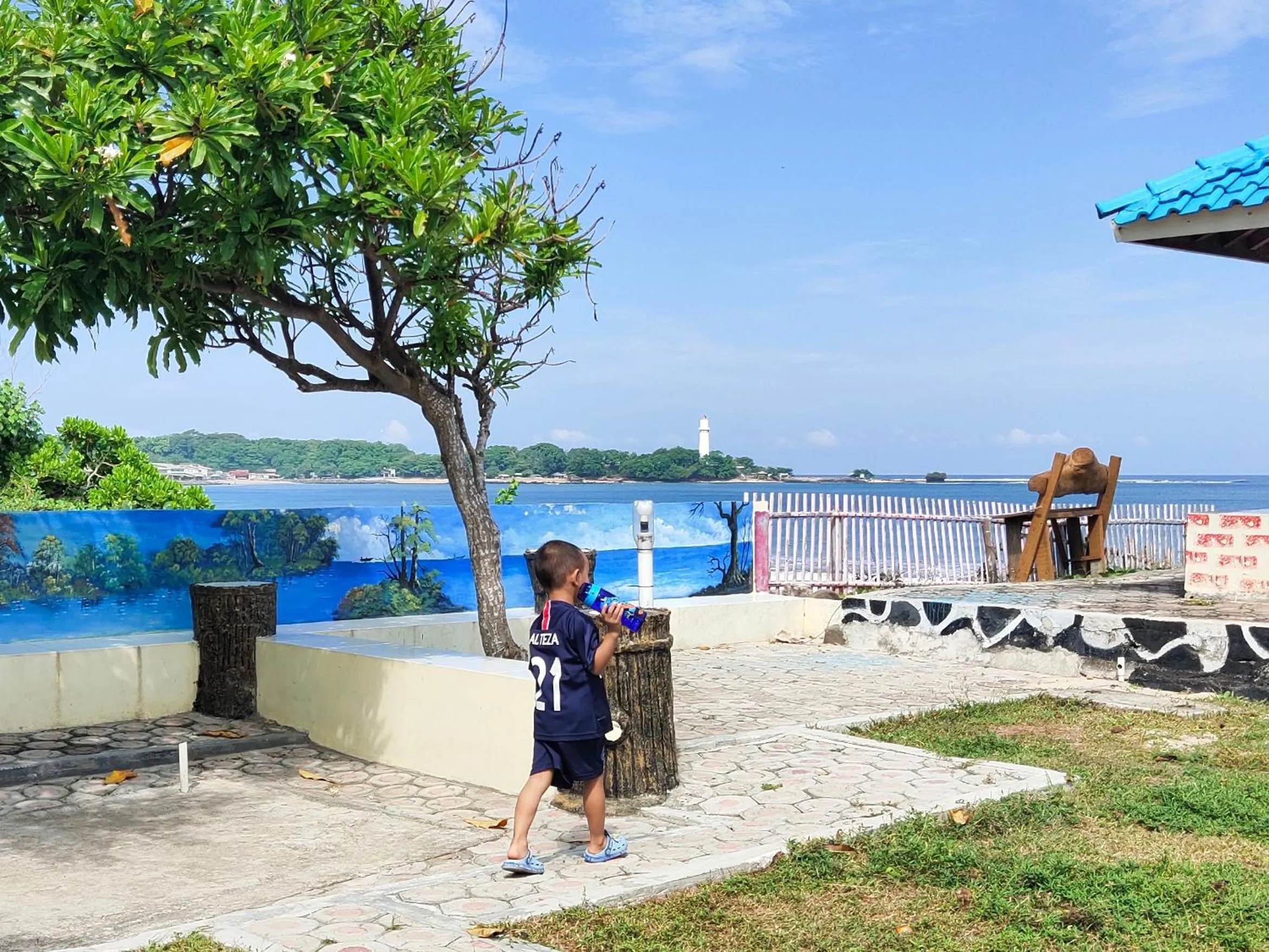 penginapan karanglaut santolo