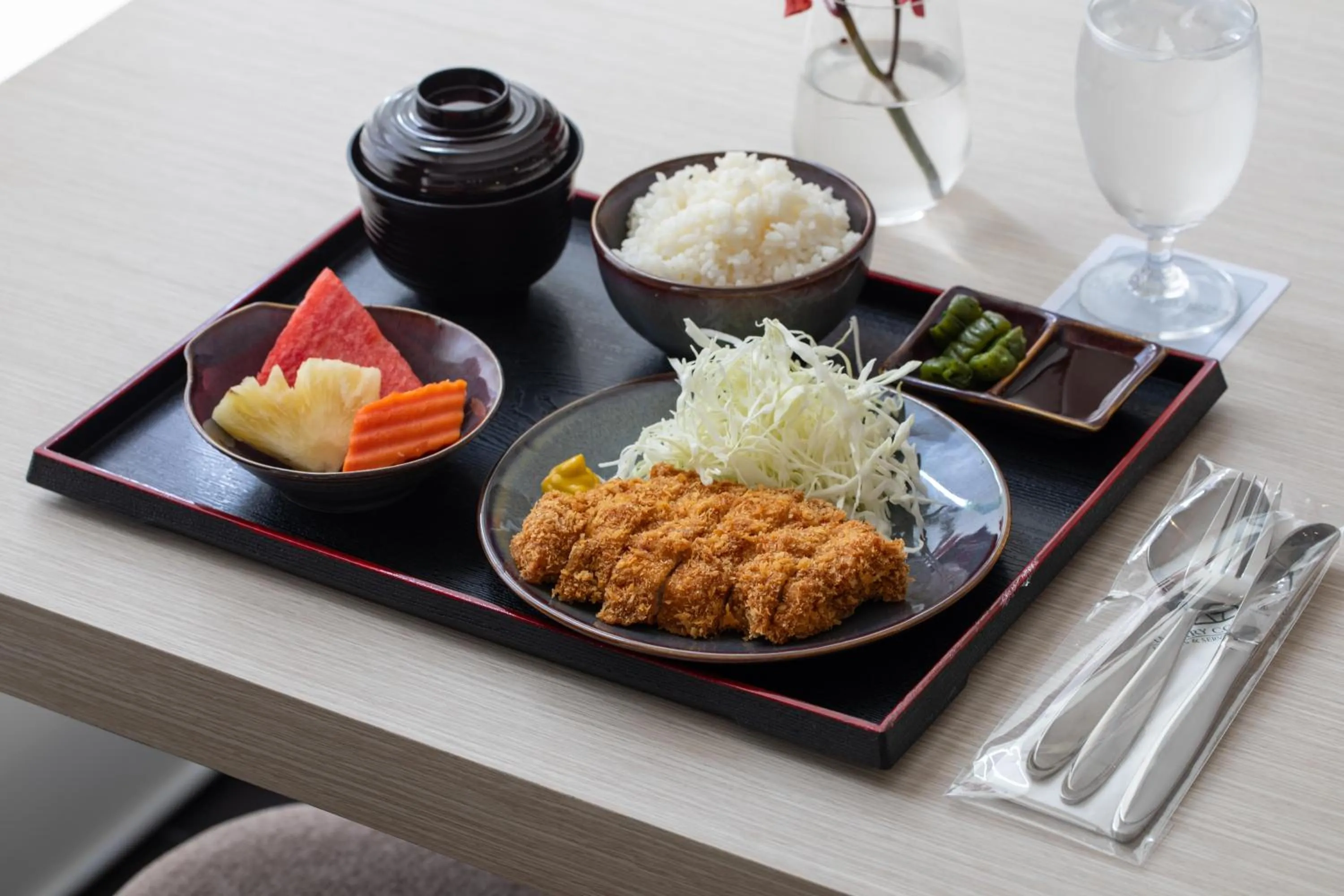 Restaurant/places to eat in Kantary Hotel Banchang