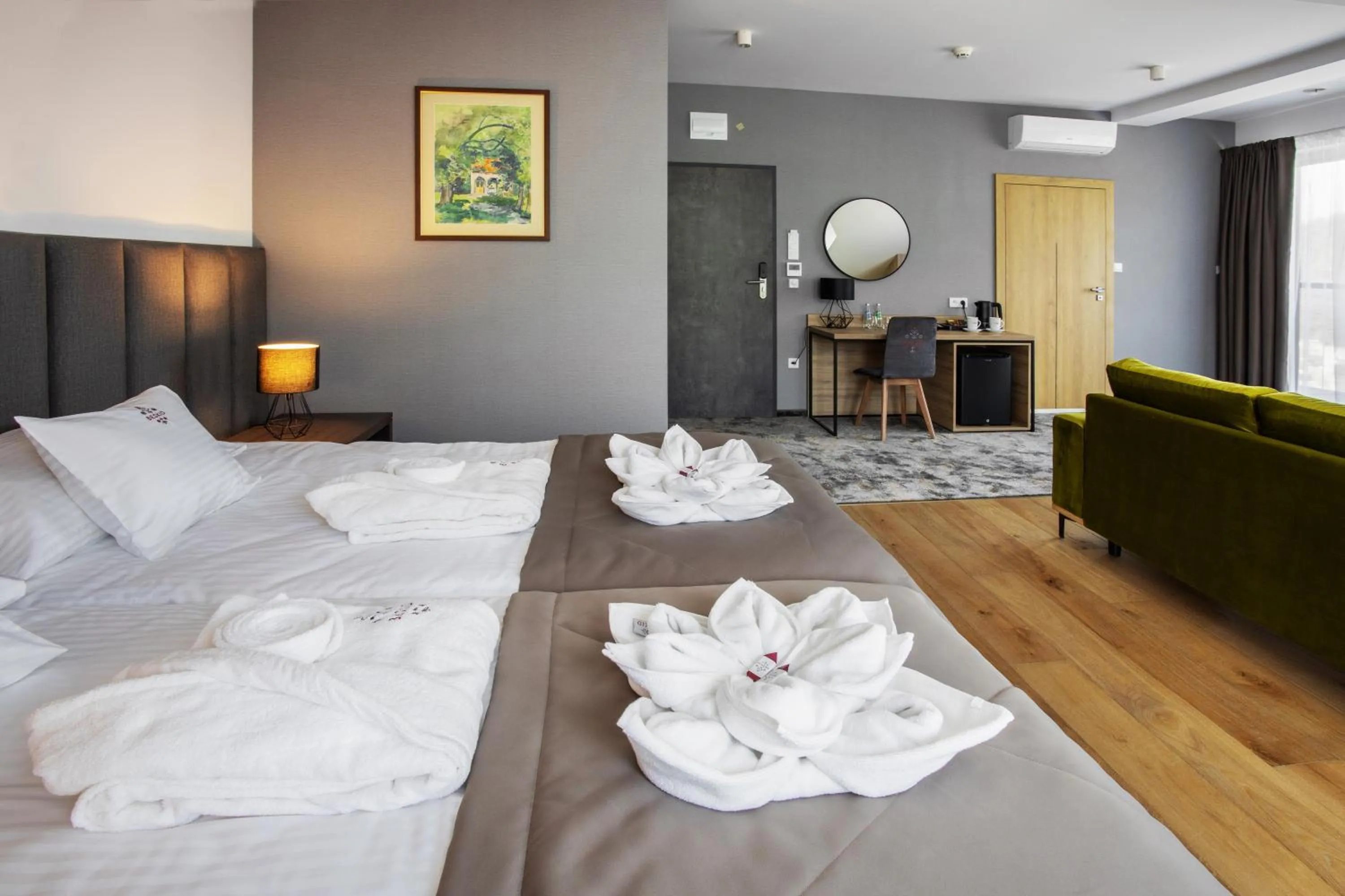 Bed in Hotel Beskid BALNEO Medical Resort & SPA