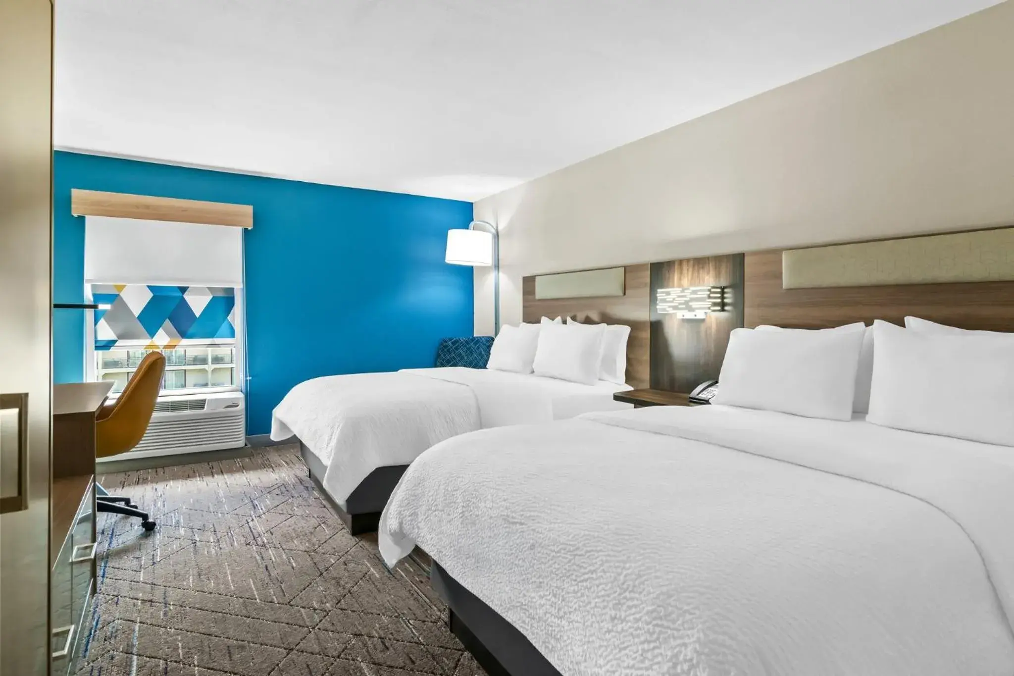 Standard Room with Two Queen Beds in Holiday Inn Express & Suites Joplin Southeast by IHG Standard Room with Two Queen Beds in Holiday Inn Express & Suites Joplin Southeast by IHG