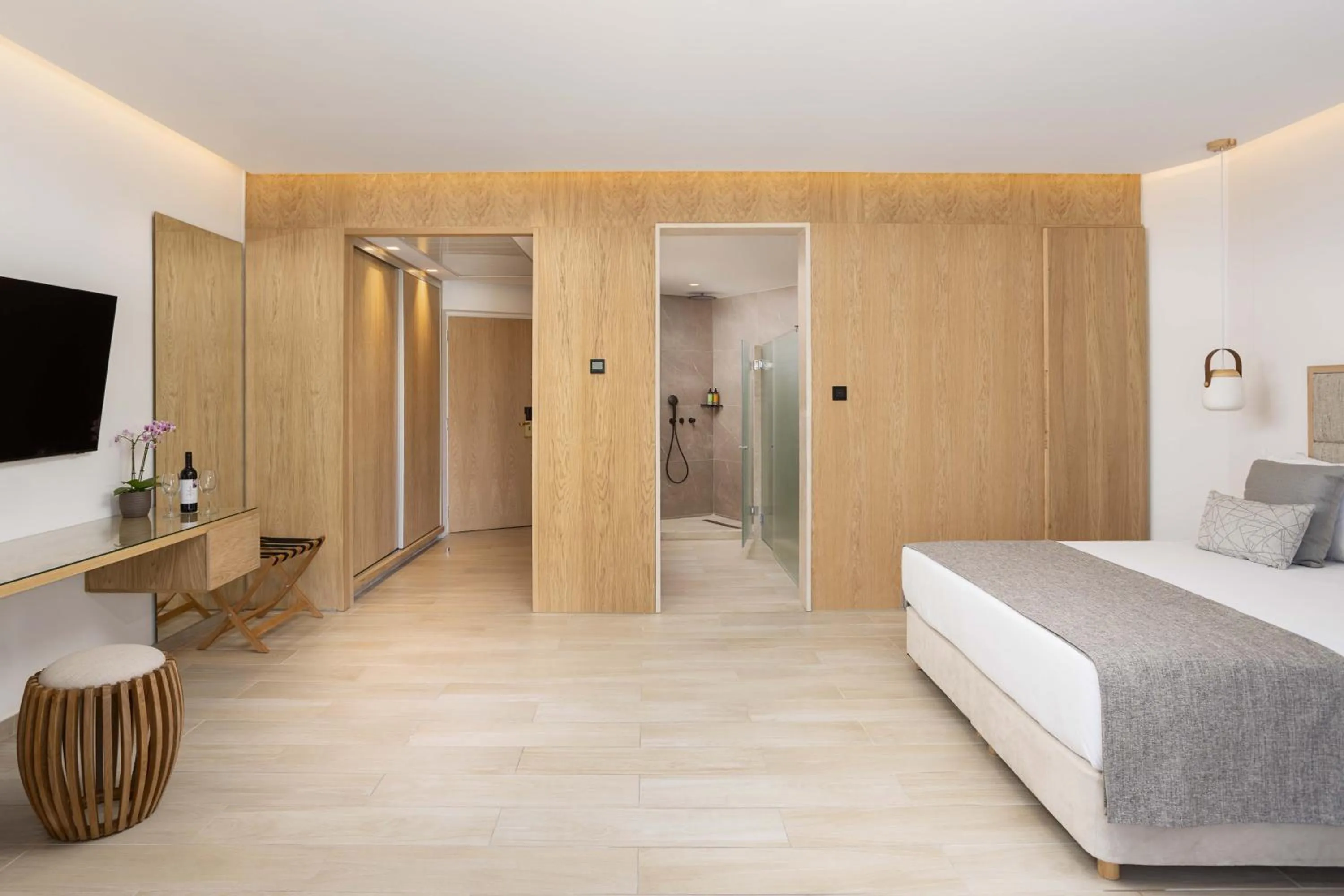 Photo of the whole room, Bed in Atlantica Bay - Adults Only