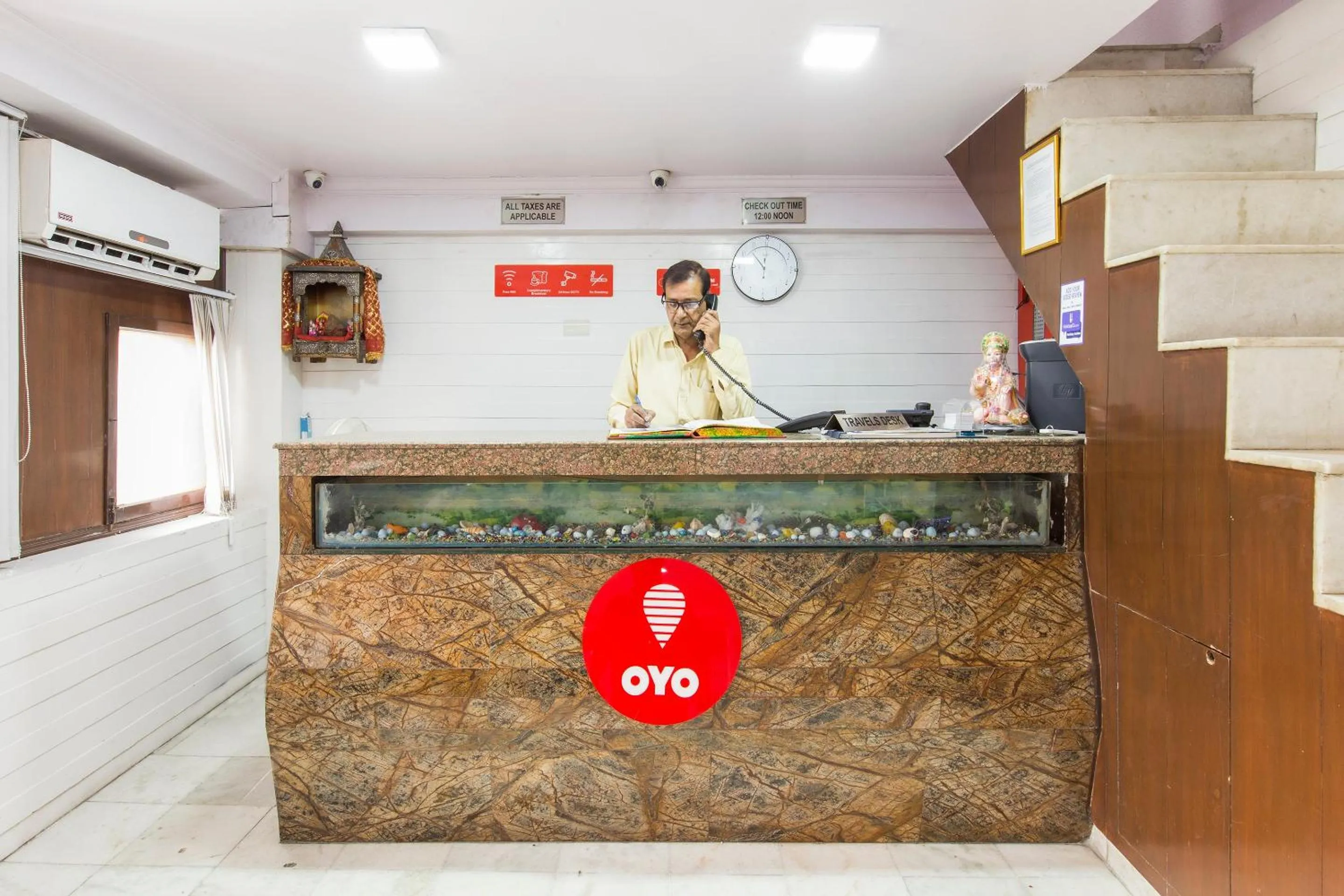 Lobby or reception in Hotel O Hotel Landmark Inn