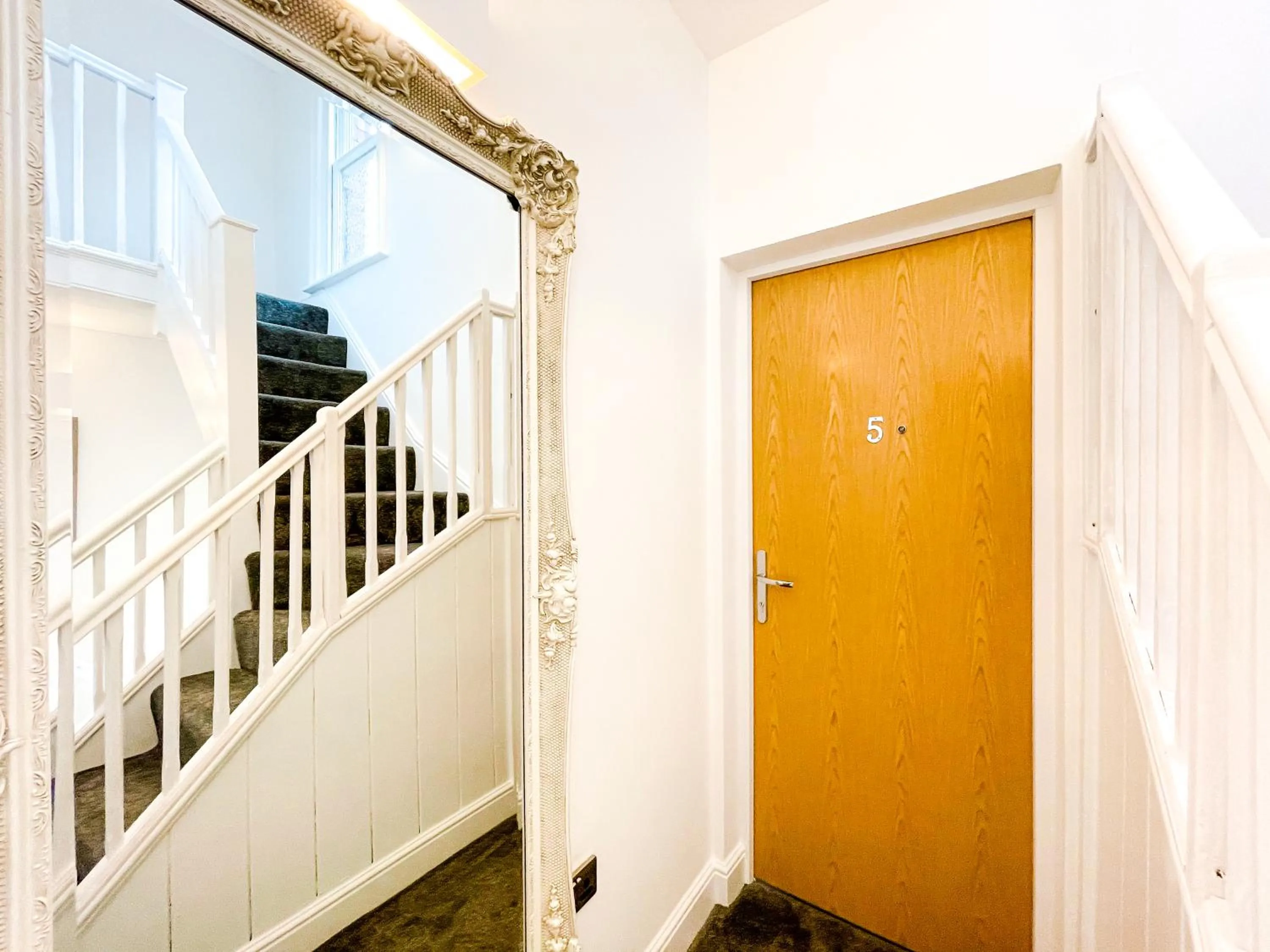 Lobby or reception in Ashfield Boutique Stays