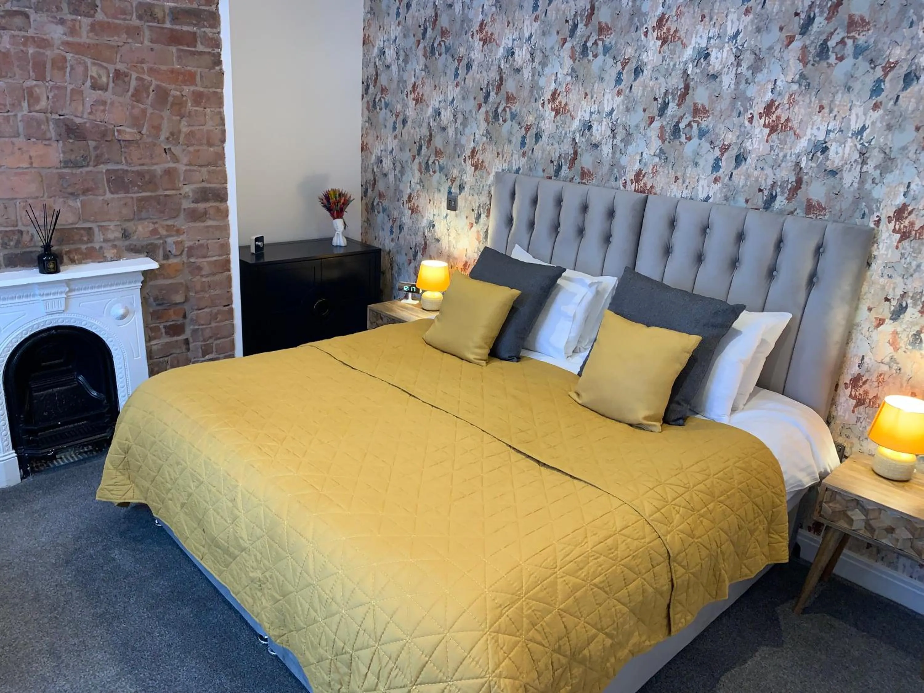 Bed in Ashfield Boutique Stays