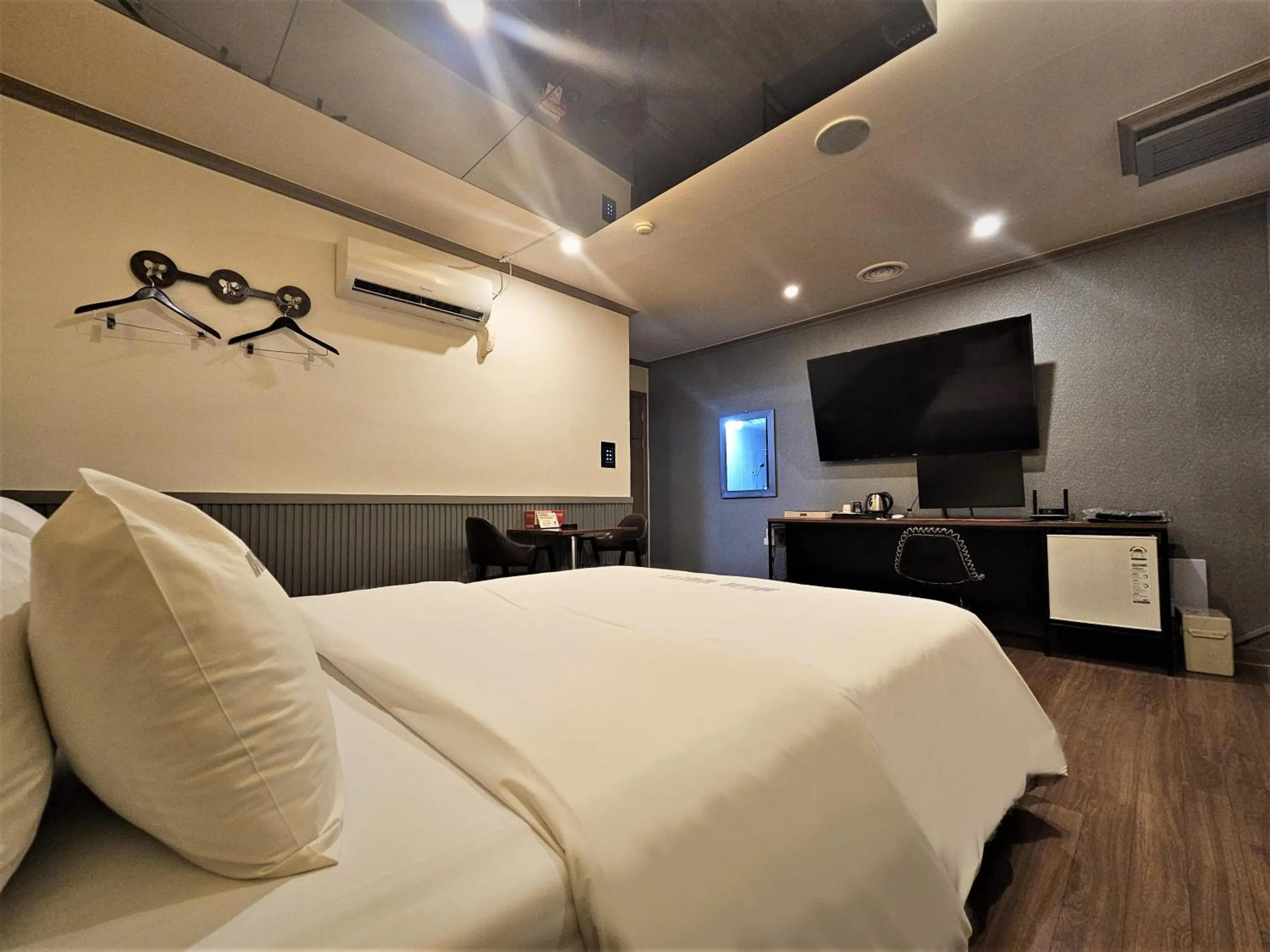 Bedroom, Bed in HOTEL ViA