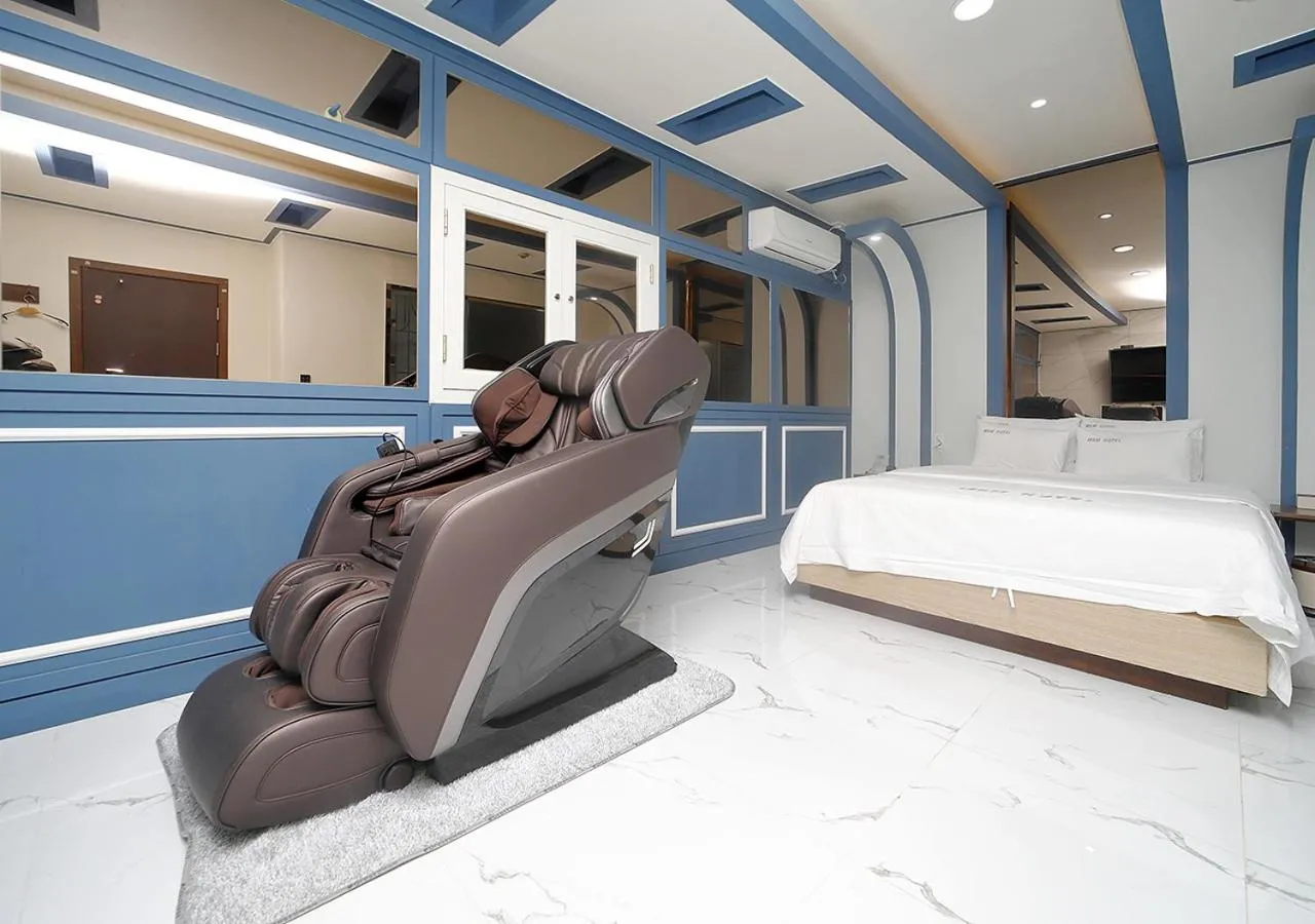 Photo of the whole room, Bed in HOTEL ViA