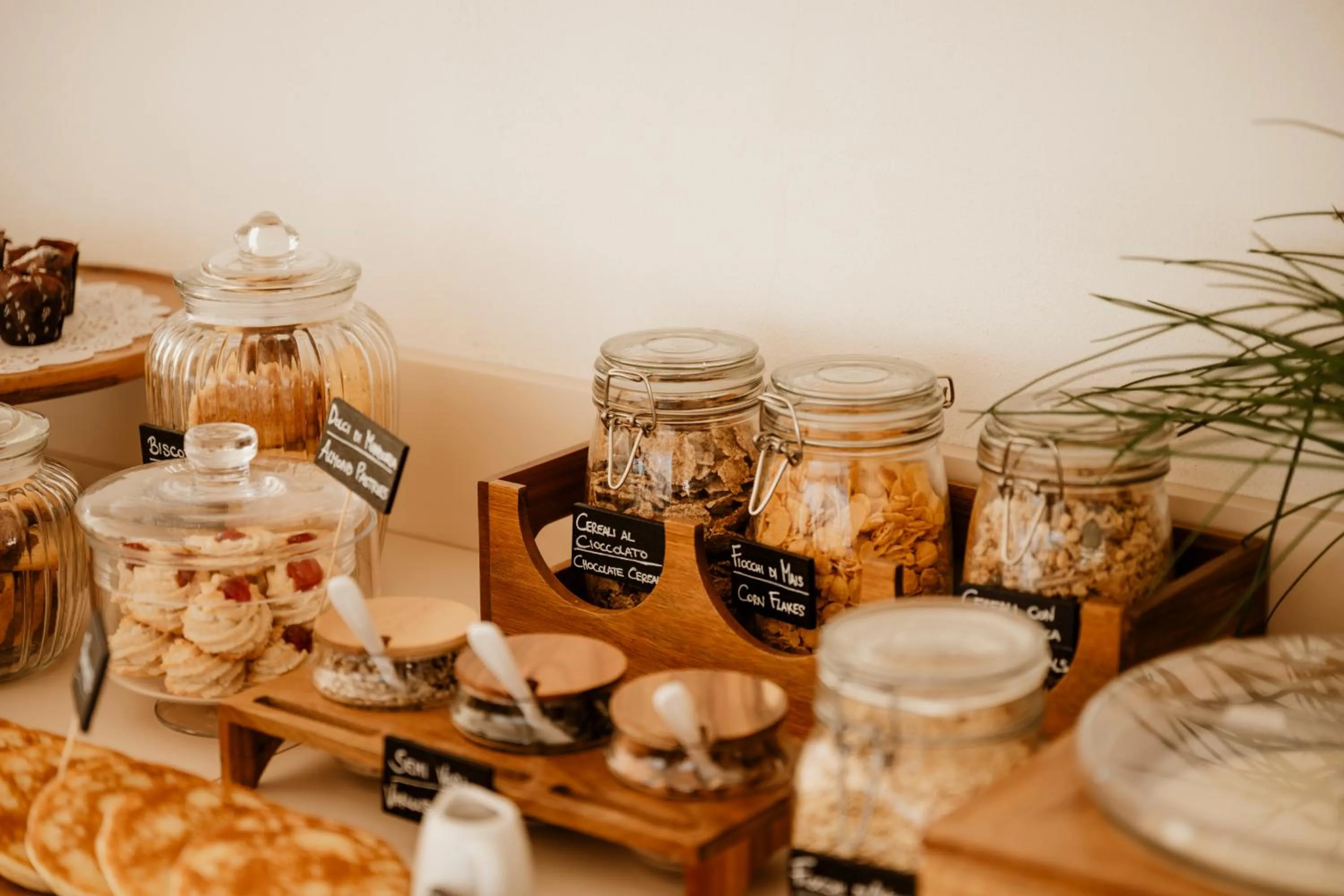 Breakfast in BAYIT Charming Place