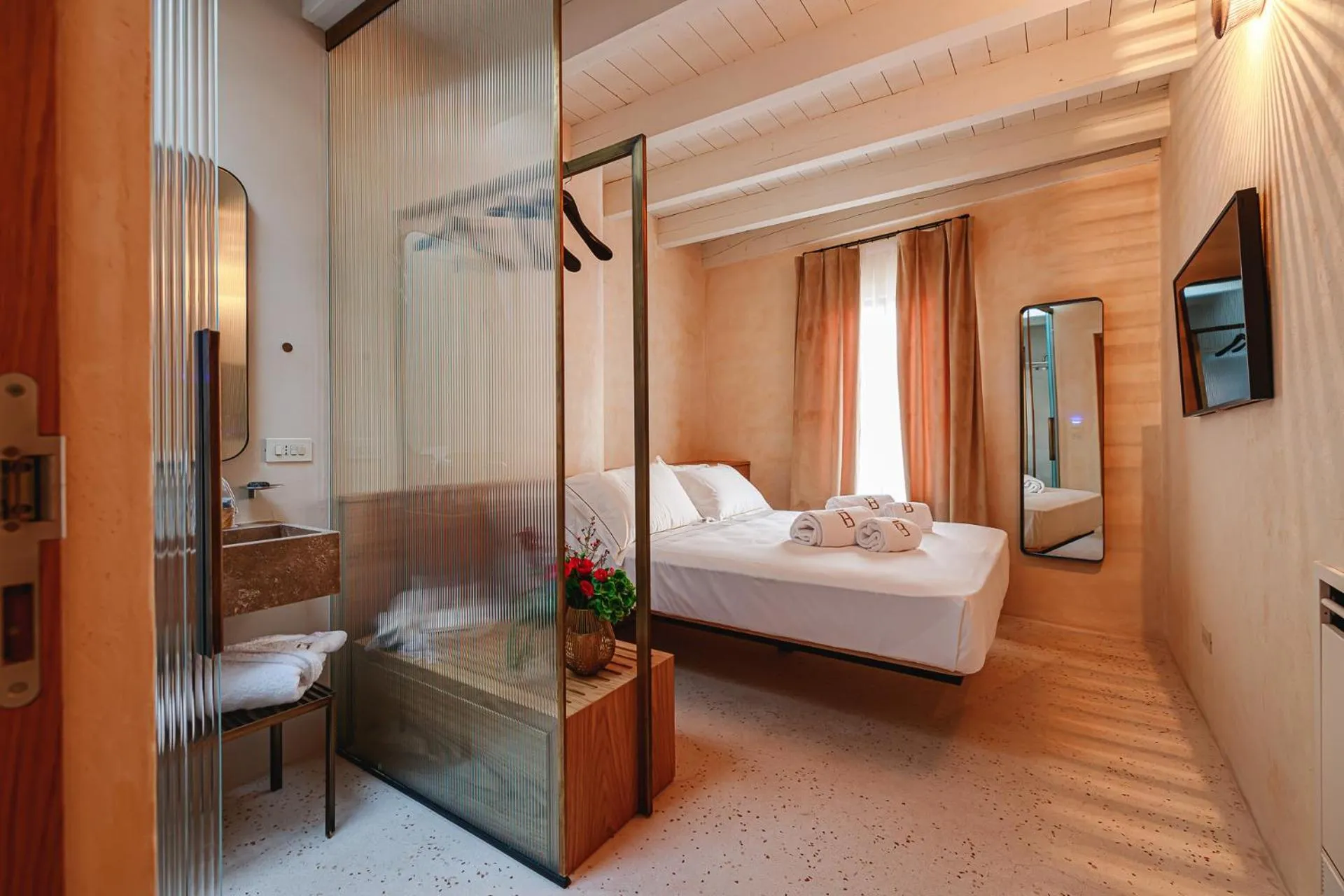 Photo of the whole room, Bed in BAYIT Charming Place