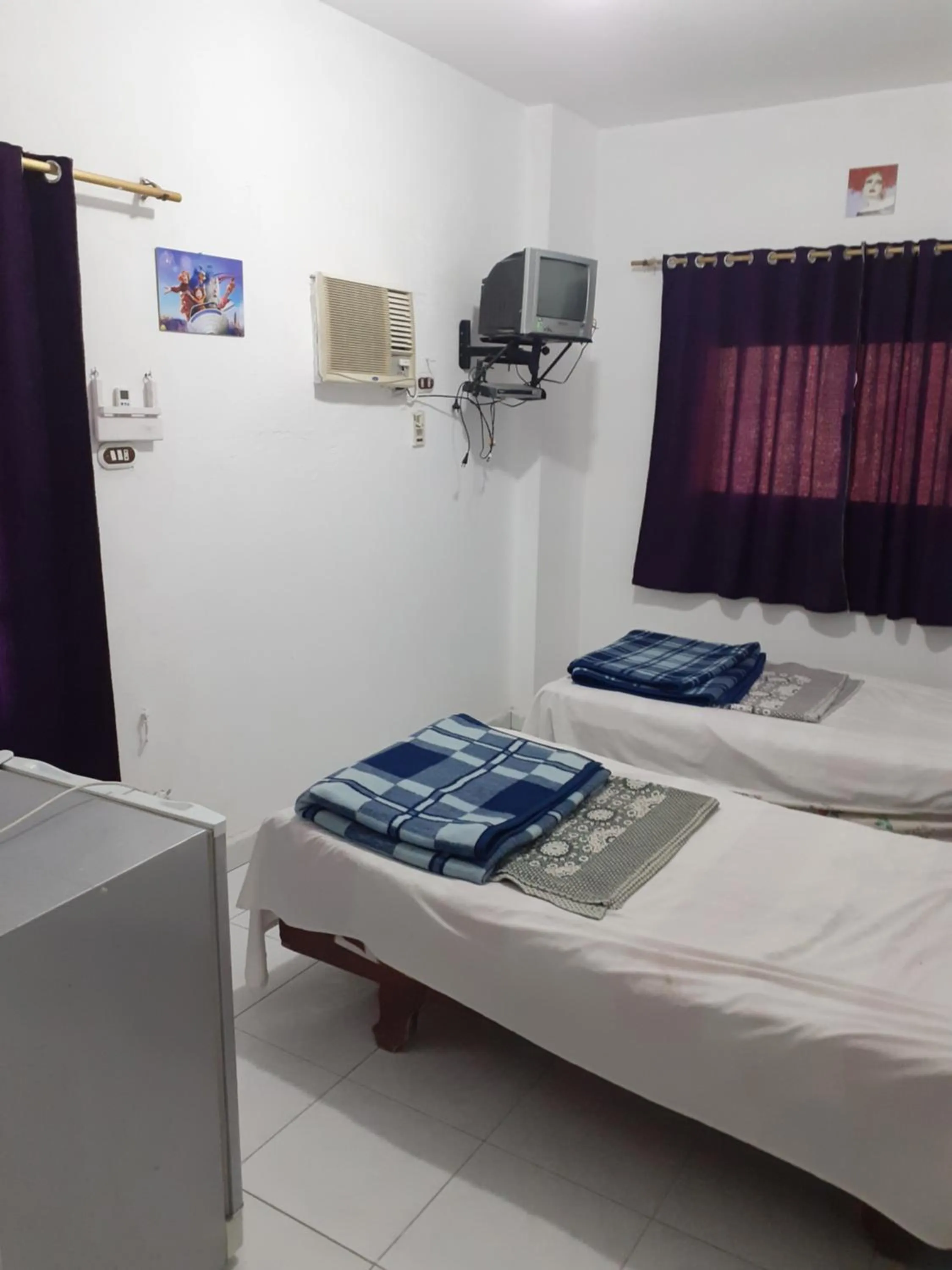 Bedroom, Bed in Four Seasons Hotel