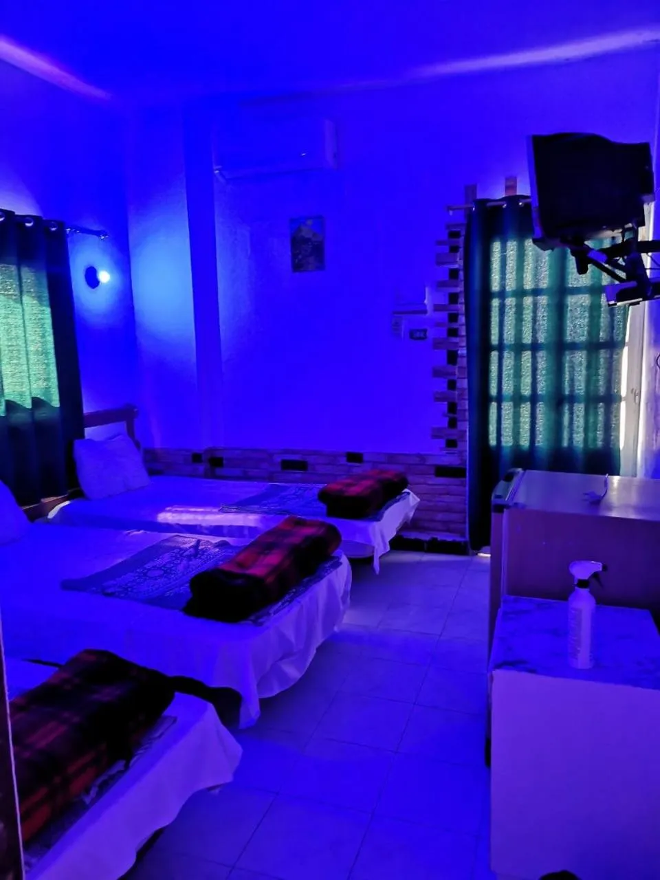 Bed in Four Seasons Hotel