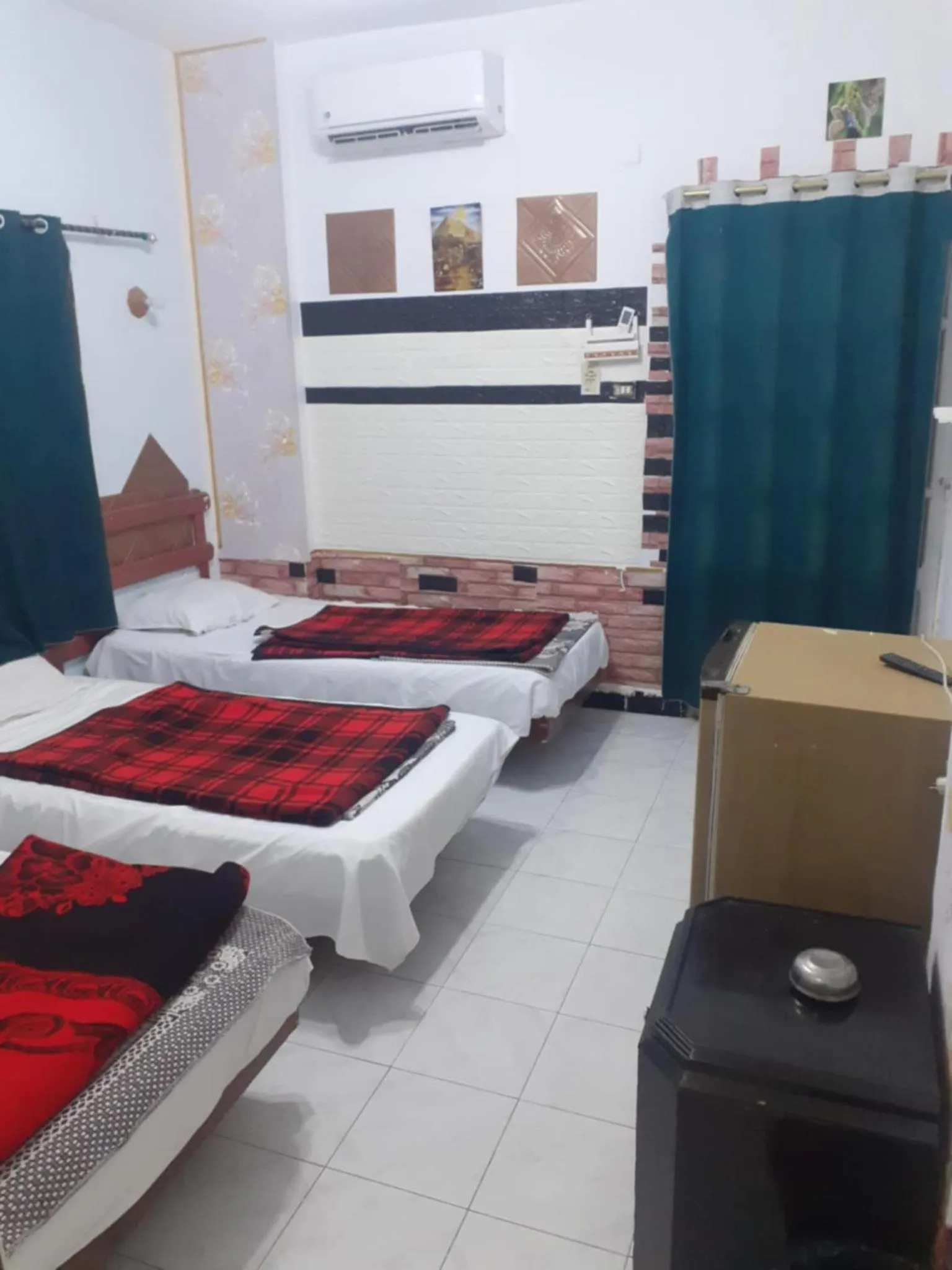 Bed in Four Seasons Hotel