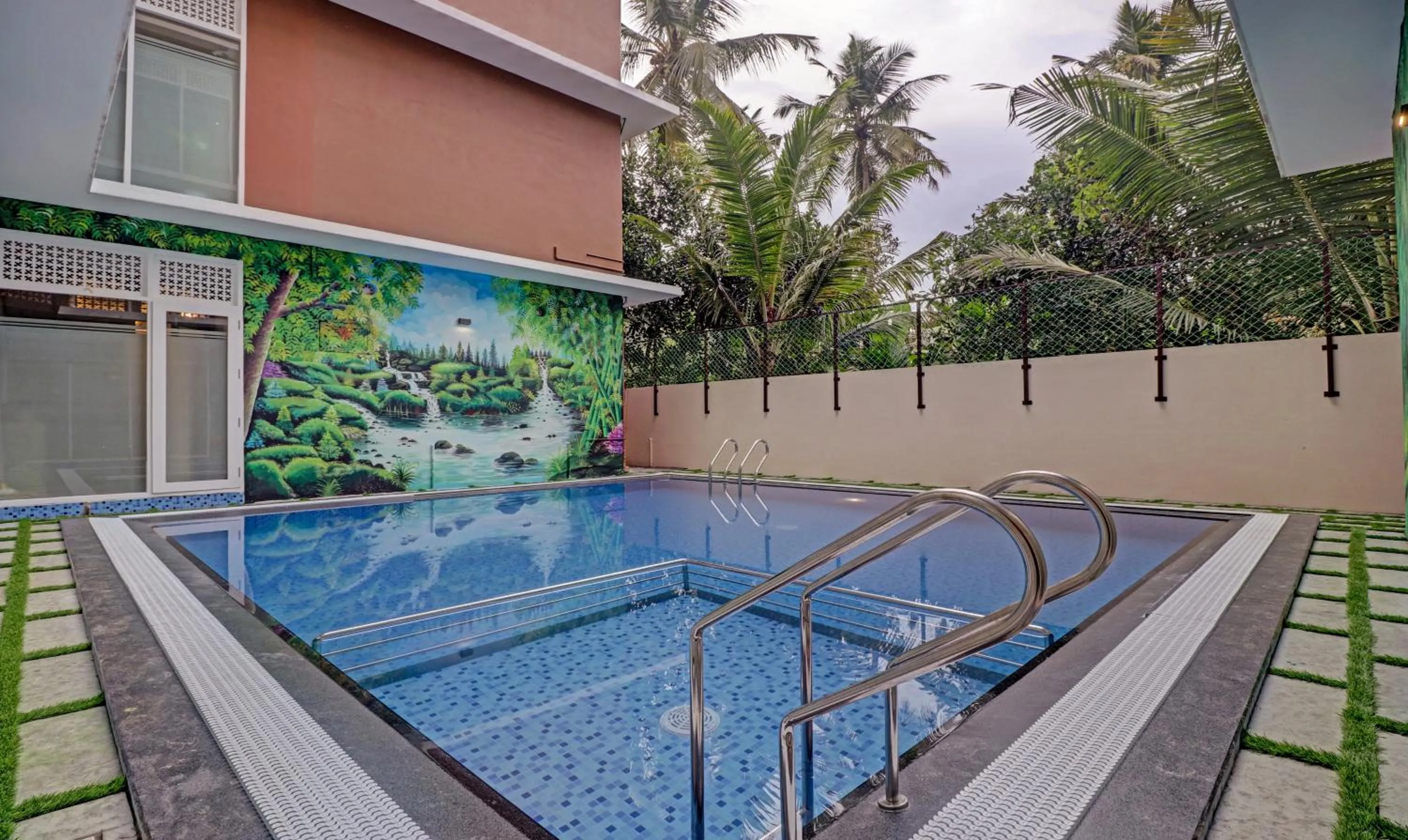 Swimming pool in Treebo Golden Terminal, Kochi Airport
